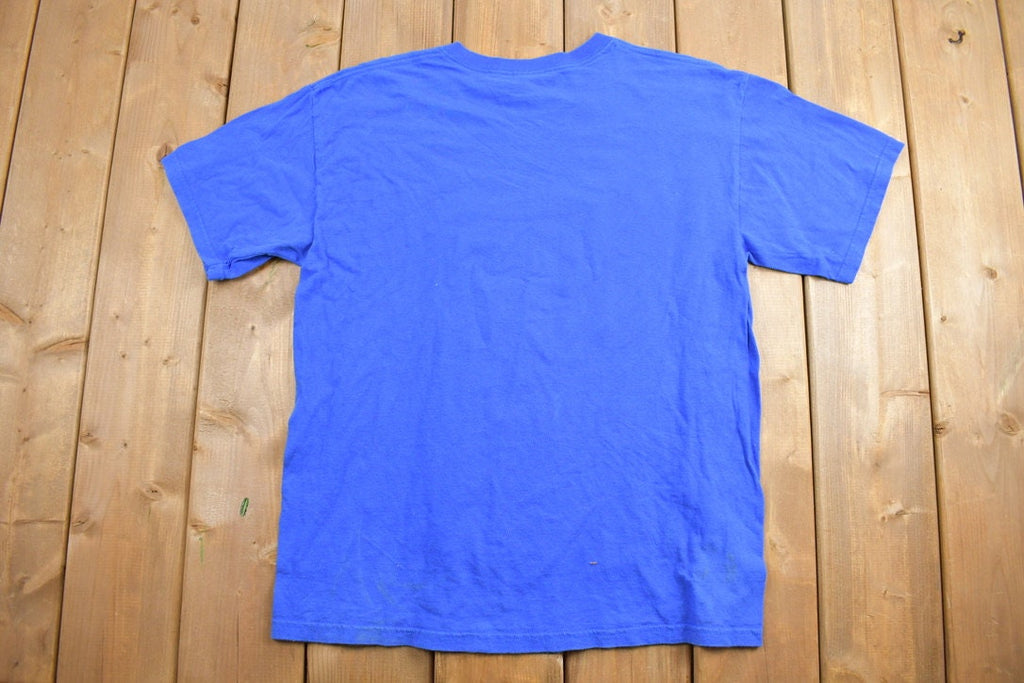 Vintage 2003 Hershey's Chocolate World Graphic T Shirt