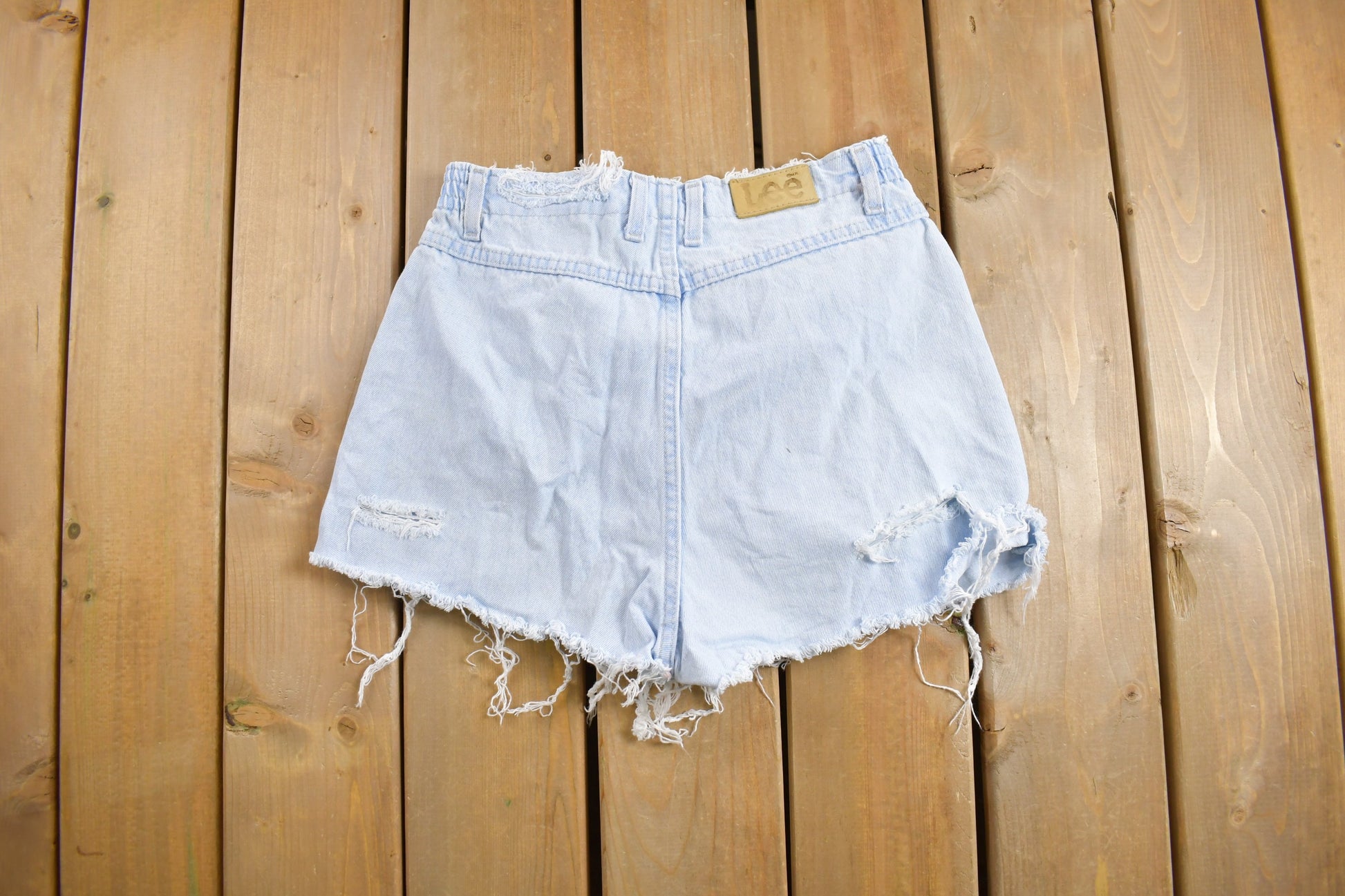 Vintage 1980s Lee Distressed Cut Off Denim Shorts 27 x 1