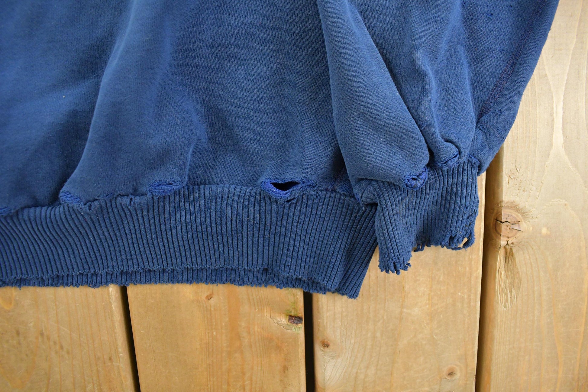 Vintage 1990s Distressed University Of Michigan Wolverines Collegiate Crewneck Sweatshirt Men's Large / 90s Collegiate