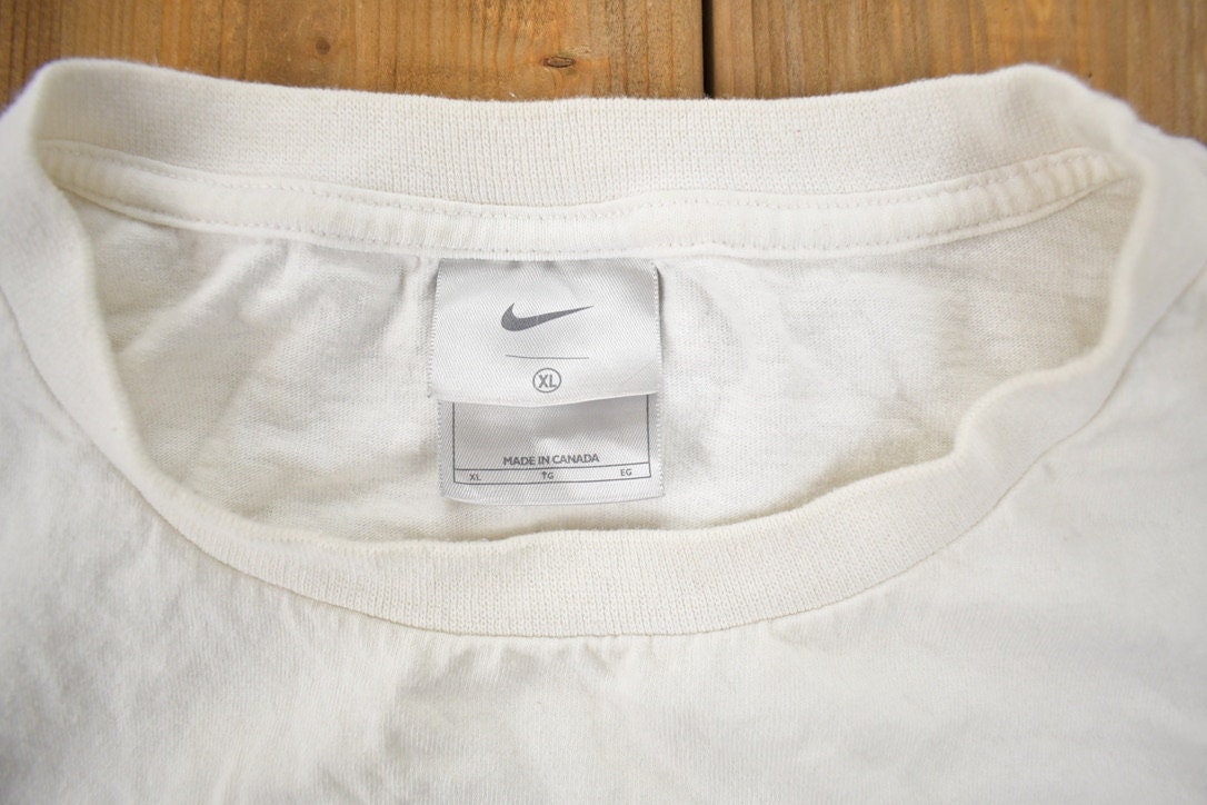 Vintage 1990s Nike T-Shirt Streetwear