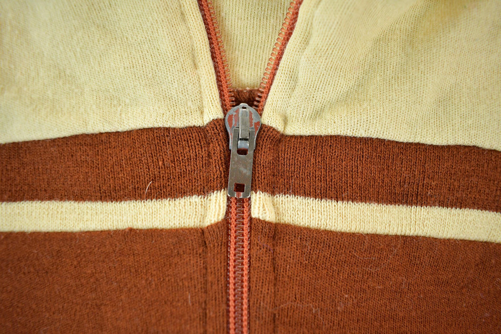 Vintage 1970s 1980s Windbreaker Velour Jacket Zip Up Sweatshirt  90s Velour Jacket  Streetwear  Vintage Fashion