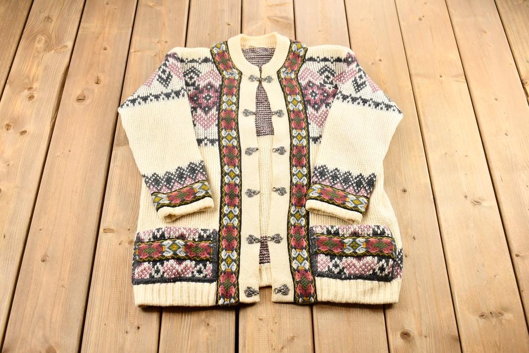 Vintage 1990s Wool Knit Clasped Cardigan Sweater