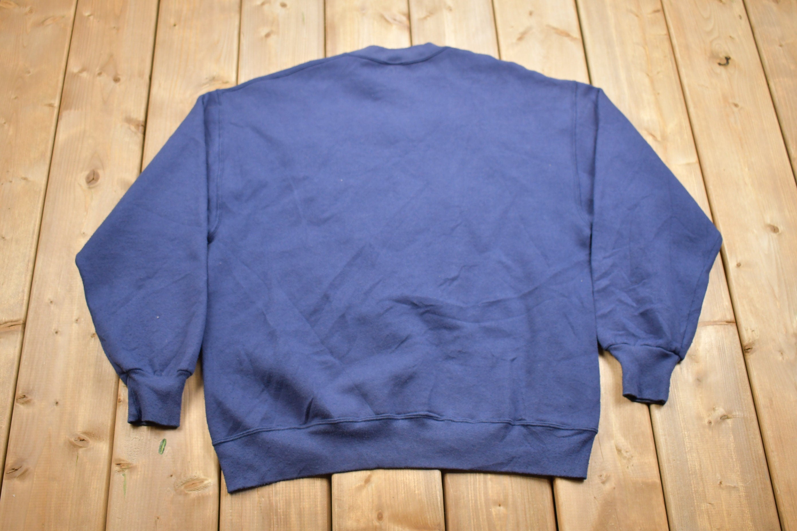 Vintage 1990s Heart Theme 3D Graphic Crewneck Sweater