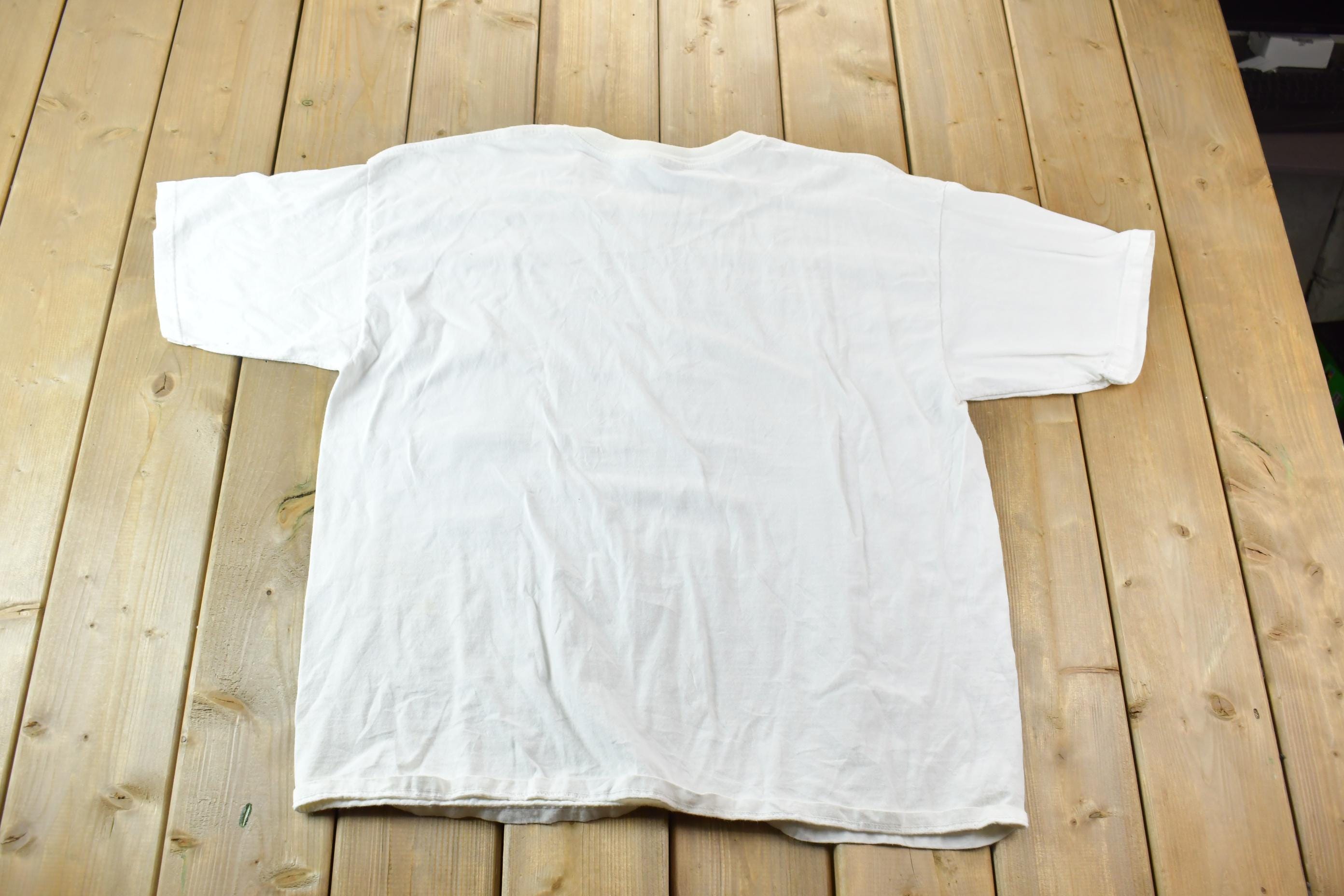 Vintage 1990s Cute Single Stitch Puppy Graphic T-Shirt