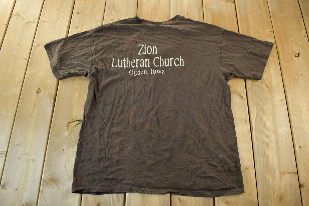 Vintage 2000s Jesus Graphic T-Shirt