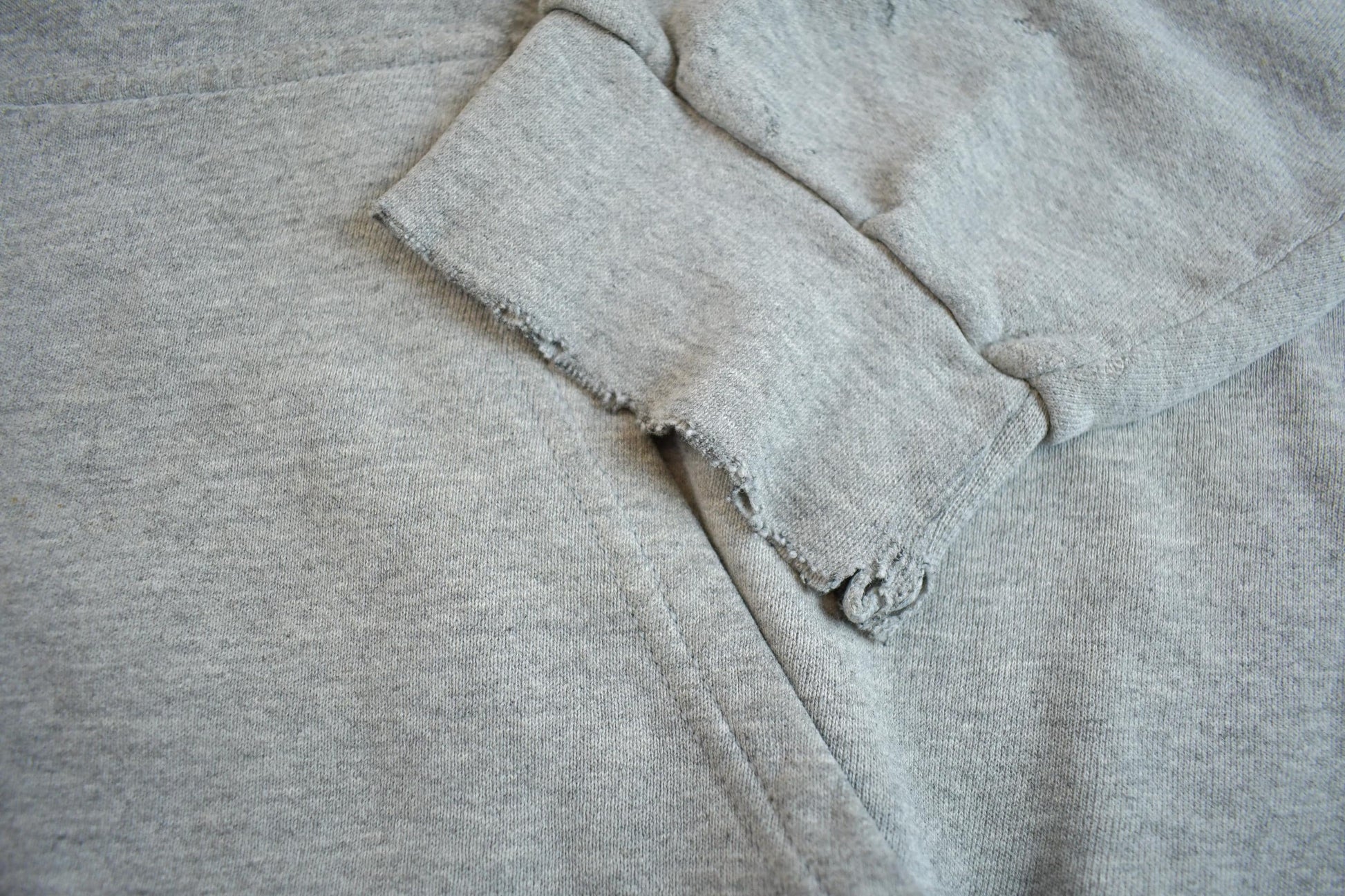 Vintage Y2K Nike Embroidered Mini Middle Swoosh Hoodie