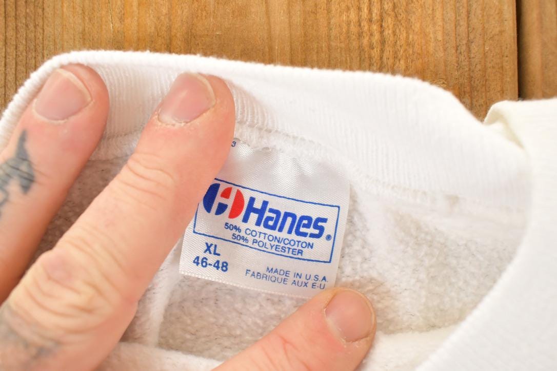 Vintage 1988 Born To Shop For Christmas Crewneck Sweatshirt Men's L / Made In USA / 90s Xmas Crewneck / Vintage Cartoon Holidays