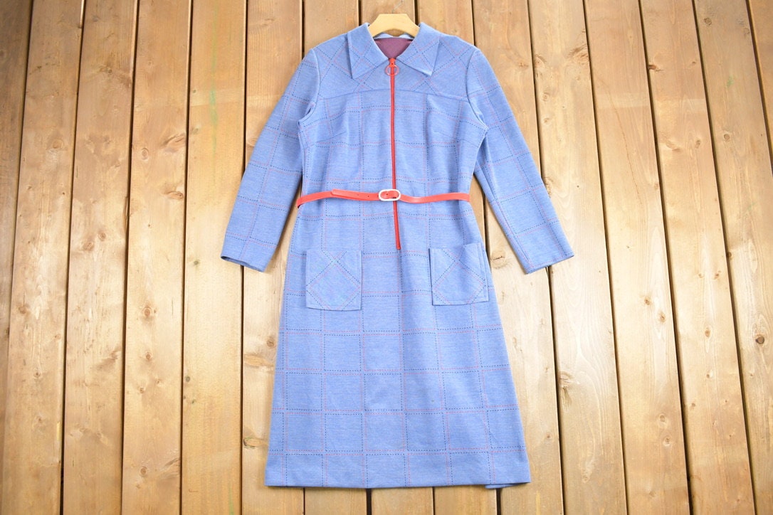 Vintage 1960s Long Sleeve Dress / Plaid / True Vintage / Retro Style / Gogo Dress / Belt /