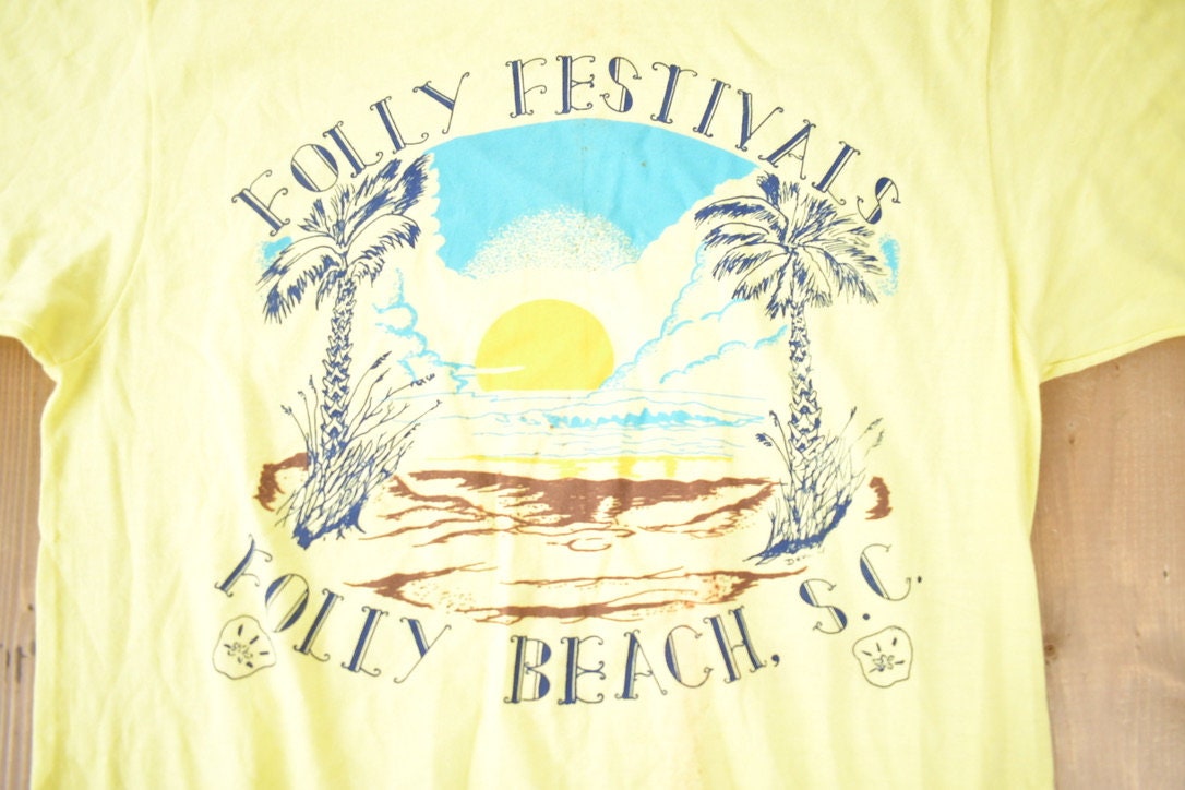 Vintage 1990s Folly Beach South Carolina Souvenir Travel T Shirt Made In USA