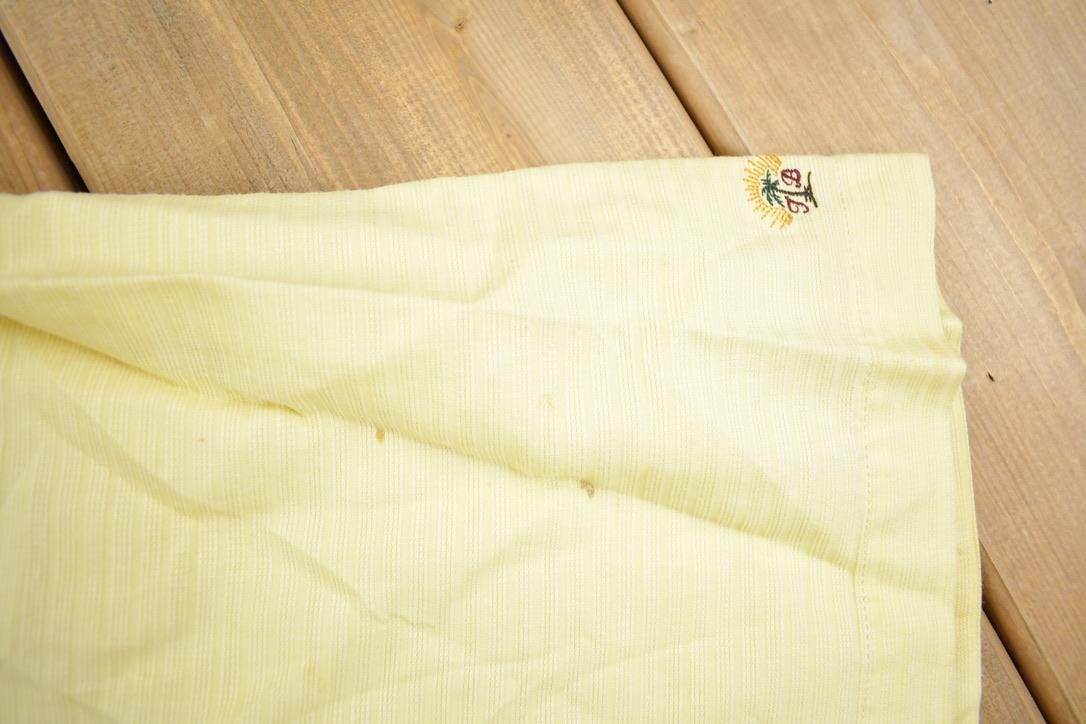 Vintage Y2k Tommy Bahama De Luxe Button Up Shirt