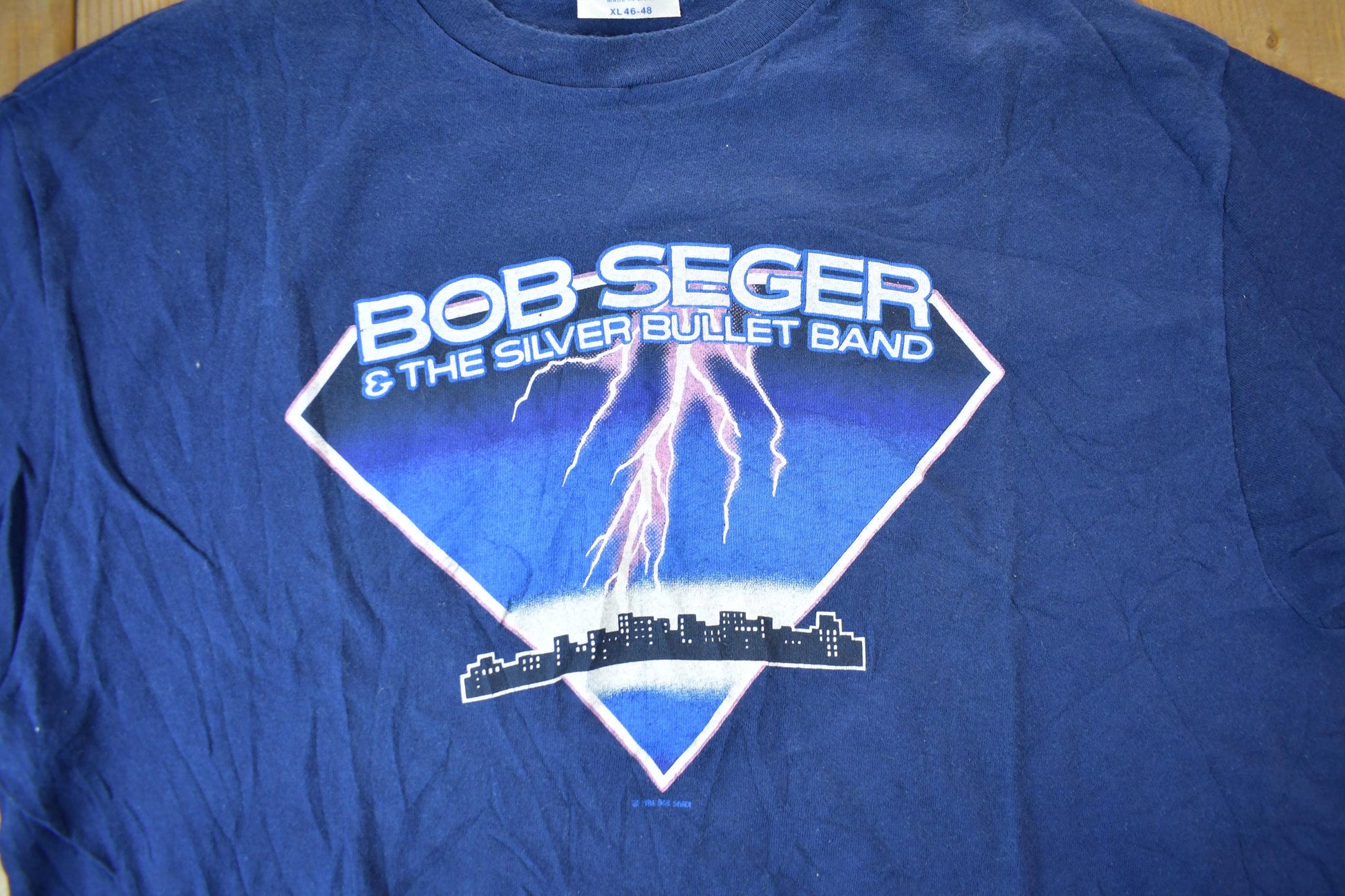 Vintage 1986 Bob Seger Rock N Roll Never Forgets T-shirt / Band Tee / 90s T-shirt / Silver Bullet Band / Premium Vintage / Made In USA