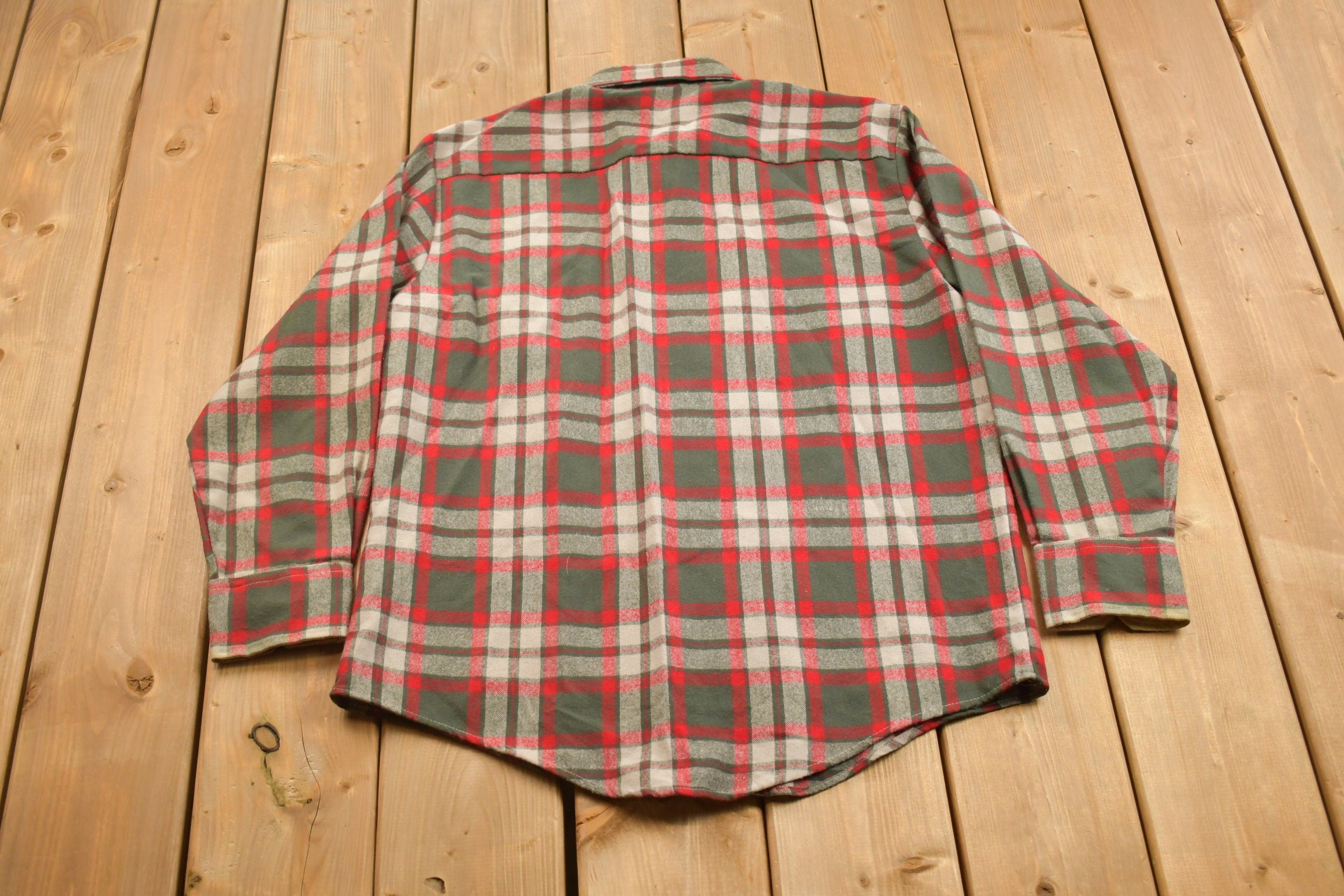 Vintage 1990s Northwest Territory Plaid Flannel Button Up Shirt