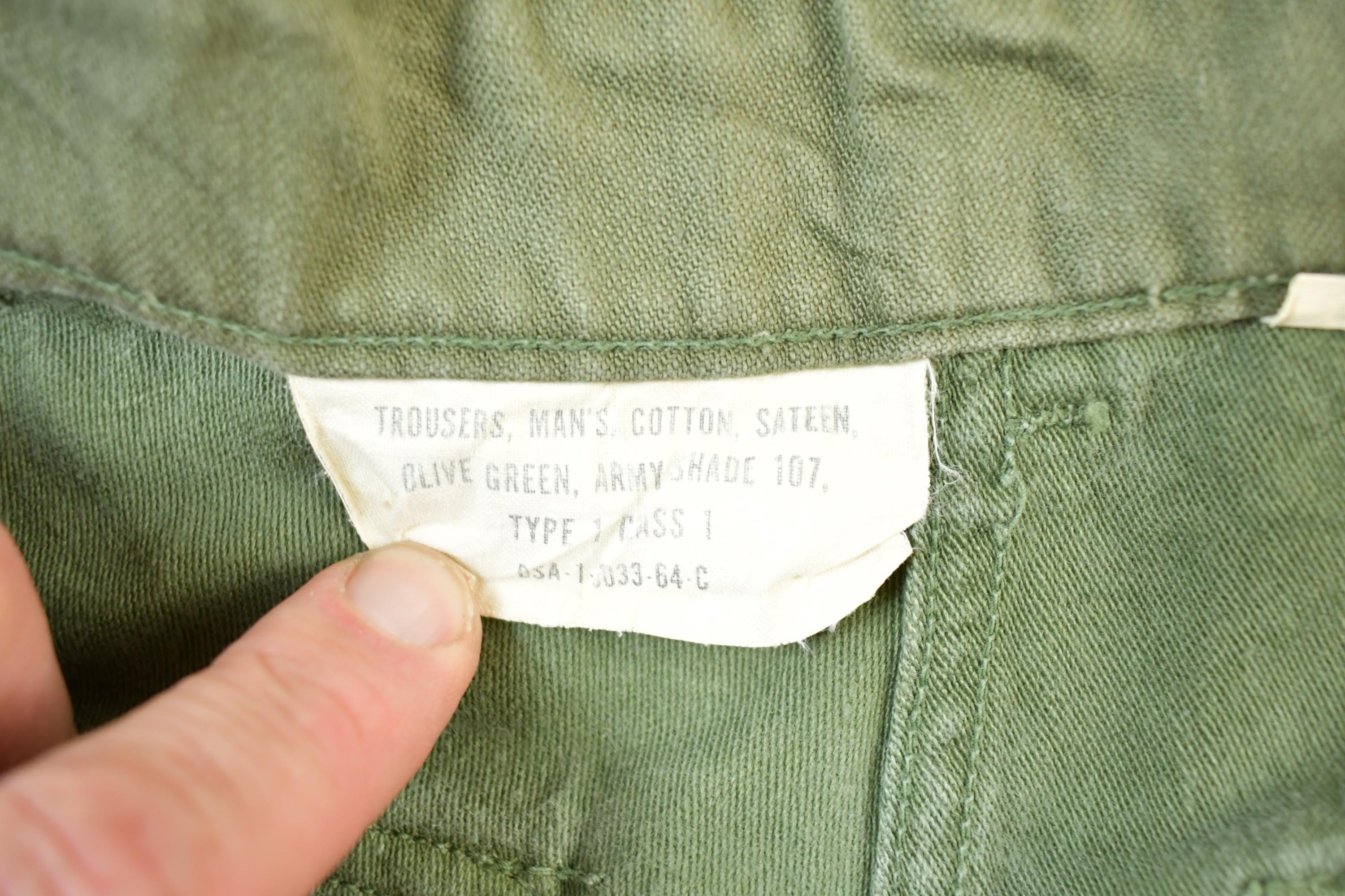 Vintage 1990s Army Green Cargo Pants Size 32 x 31
