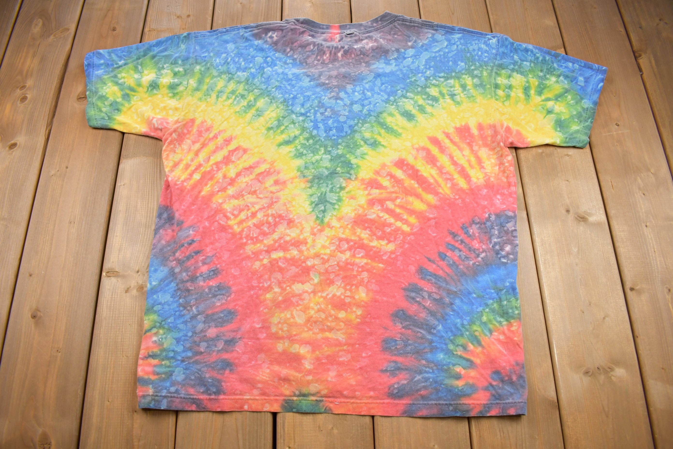 Vintage 1990s No Problem Jamaica Embroidered Tie Dye Souvenir T Shirt