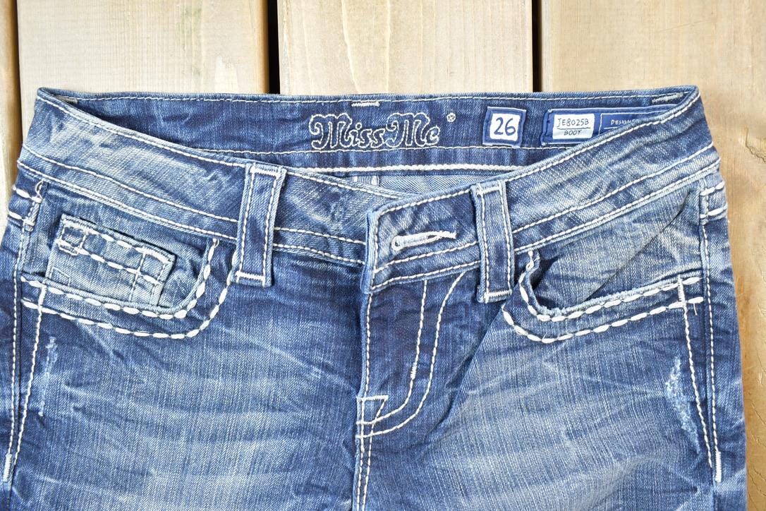 Vintage Y2K Miss Me Bedazzled Low Rise Jeans Size 26x31