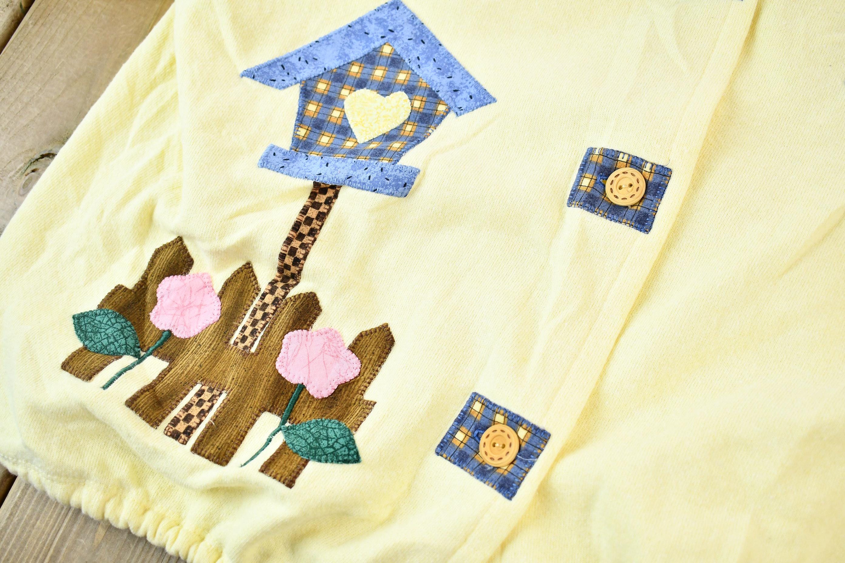 Vintage 1990s Lee Women's Fleece-Lined Handmade Cut N Sew Button-Up Patchwork Birdhouse Sweater