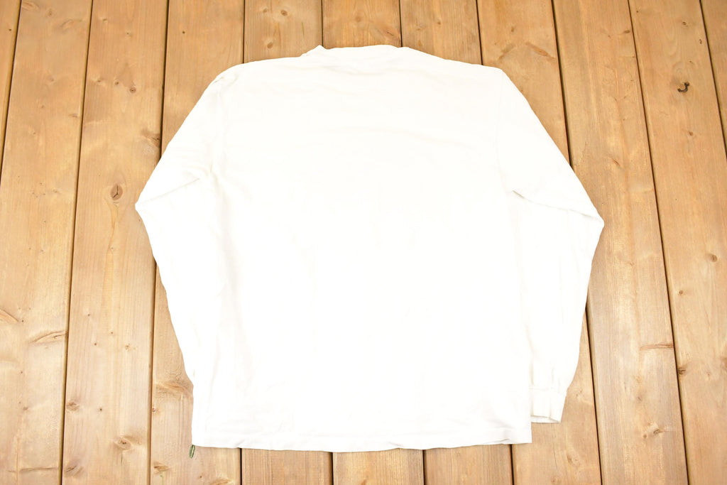 Vintage 1997 Vermont Farm Church Theme Cartoon Graphic Print Crewneck Shirt Men's M