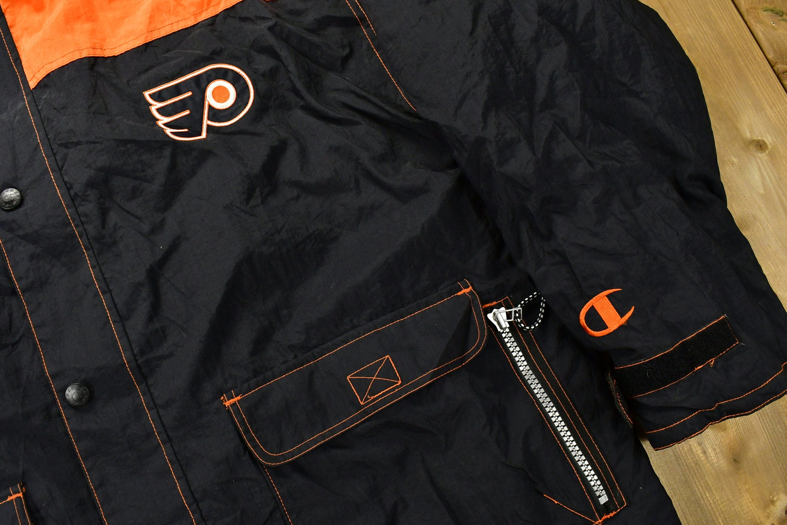 Vintage 1990s Philadelphia Flyers NHL Champion Ski Jacket