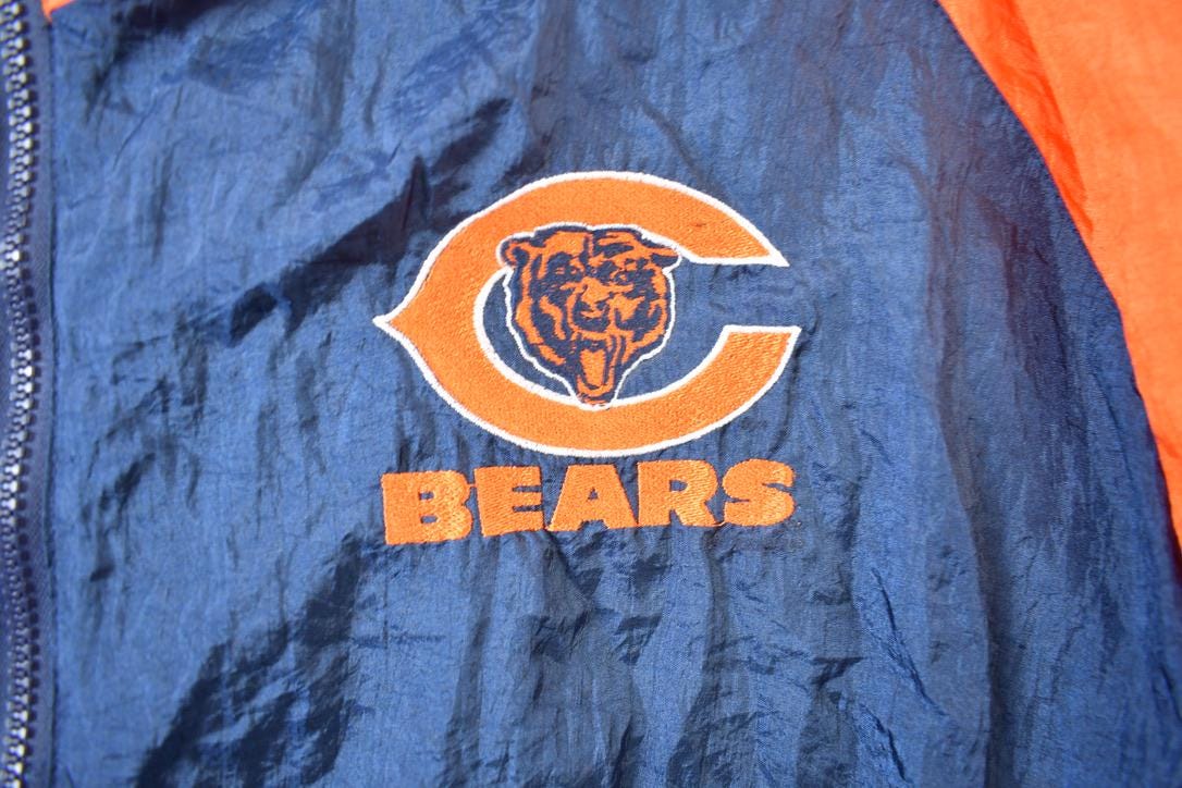 Vintage 1980s NFL Chicago Bears Embroidered Windbreaker Made In USA