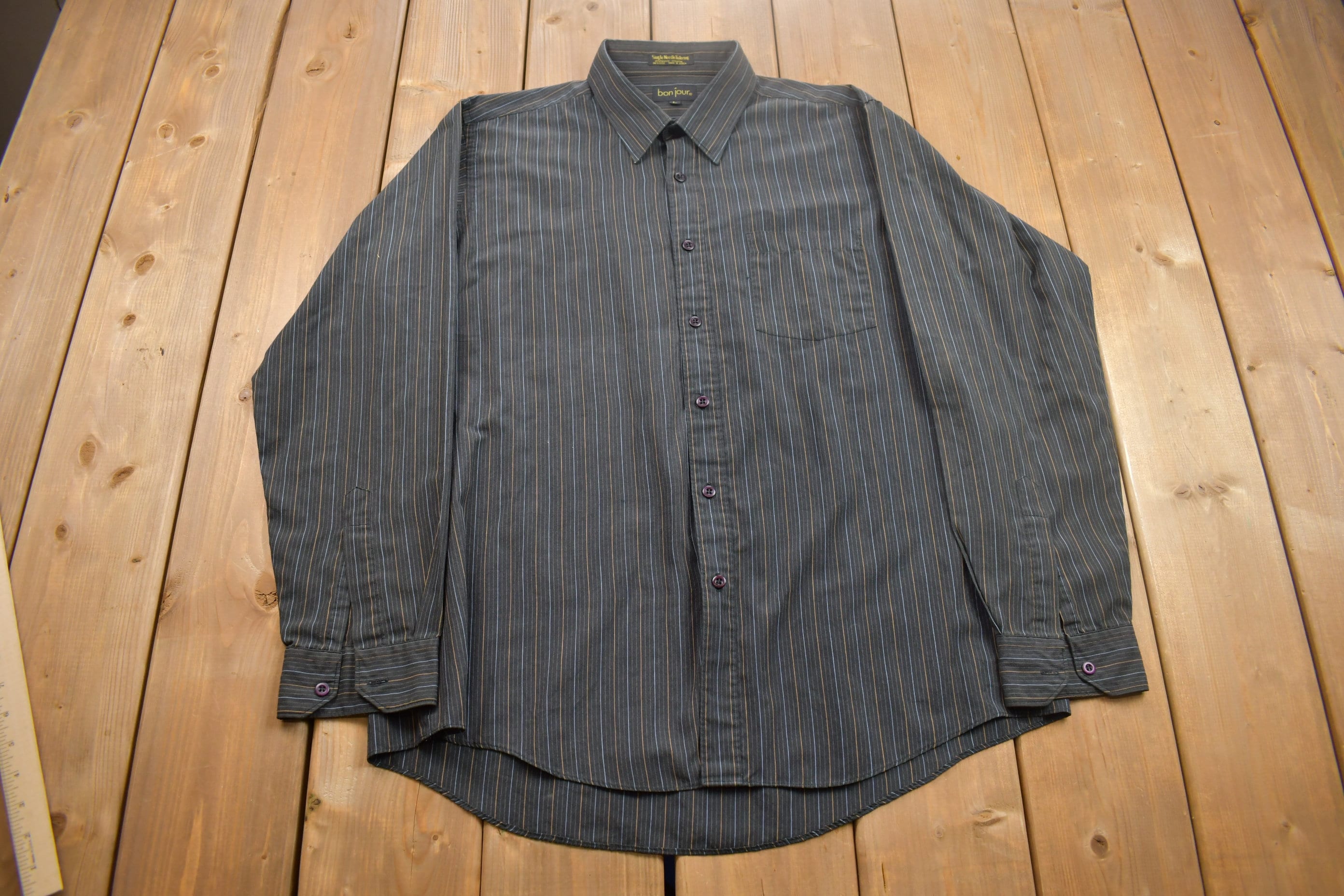Vintage 1990s Single Needle Tailors Bon Jour Button Up Shirt