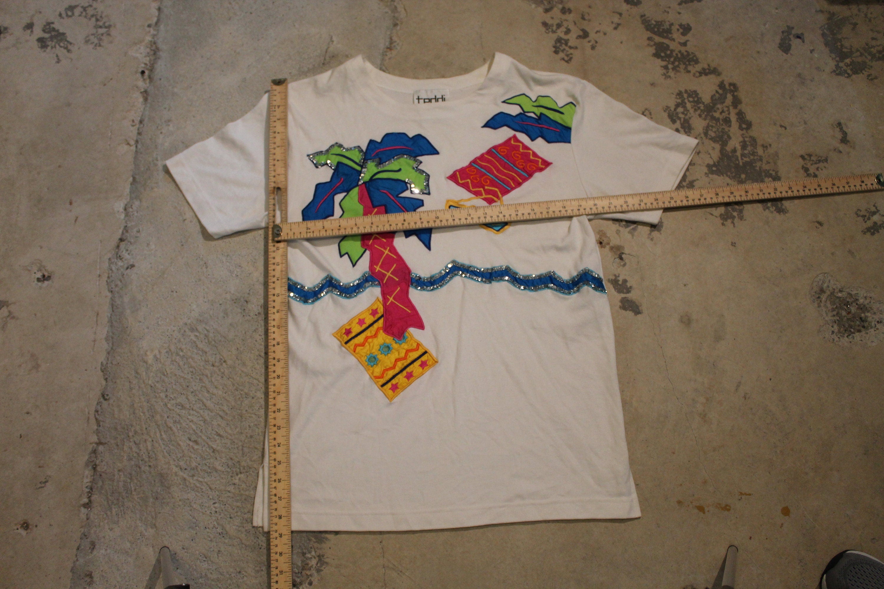 Vintage 1990s DIY Arts & Craft Beach Theme T Shirt
