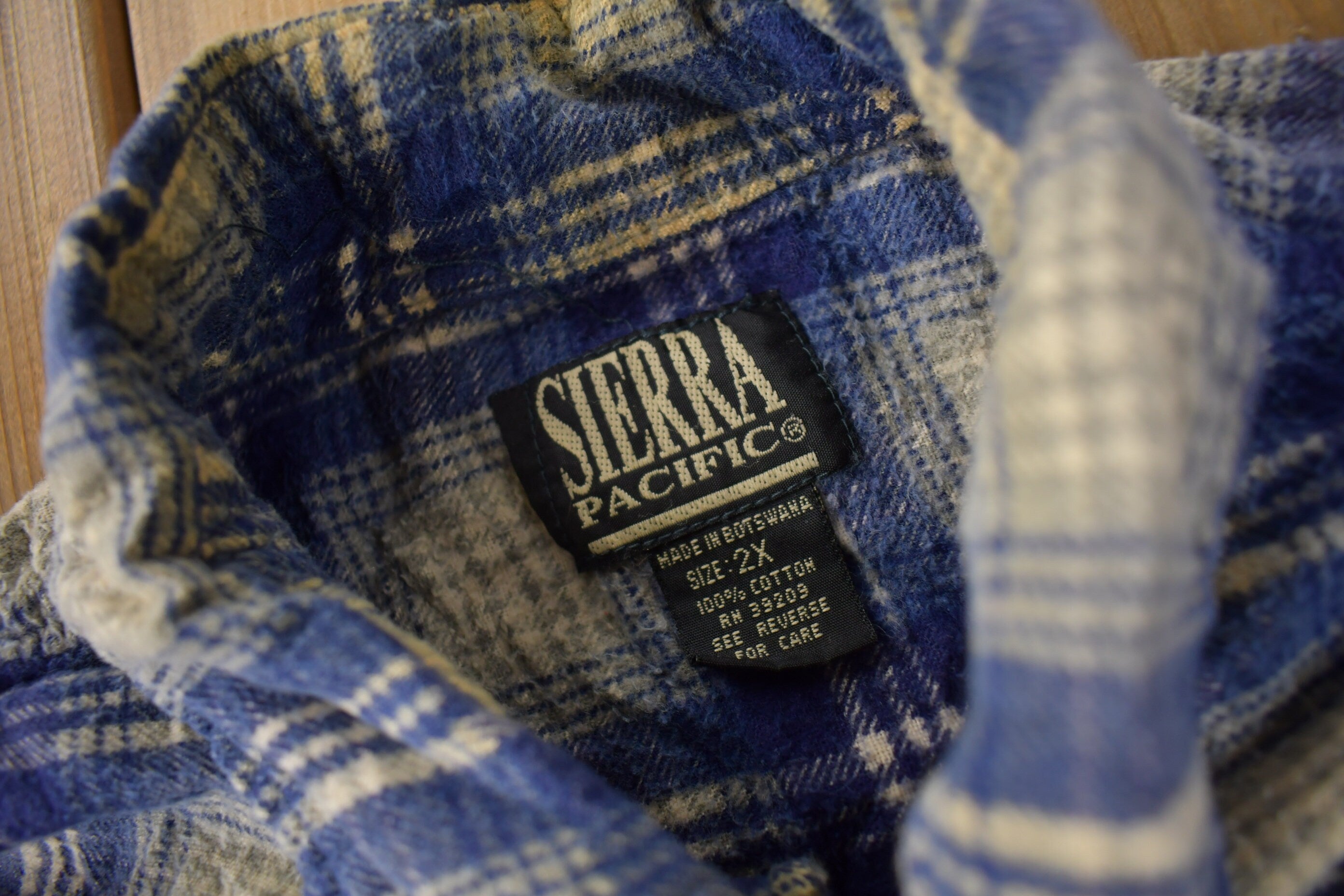 Vintage 1990s Sierra Pacific Distressed Plaid Button Up Flannel Shirt Size XL