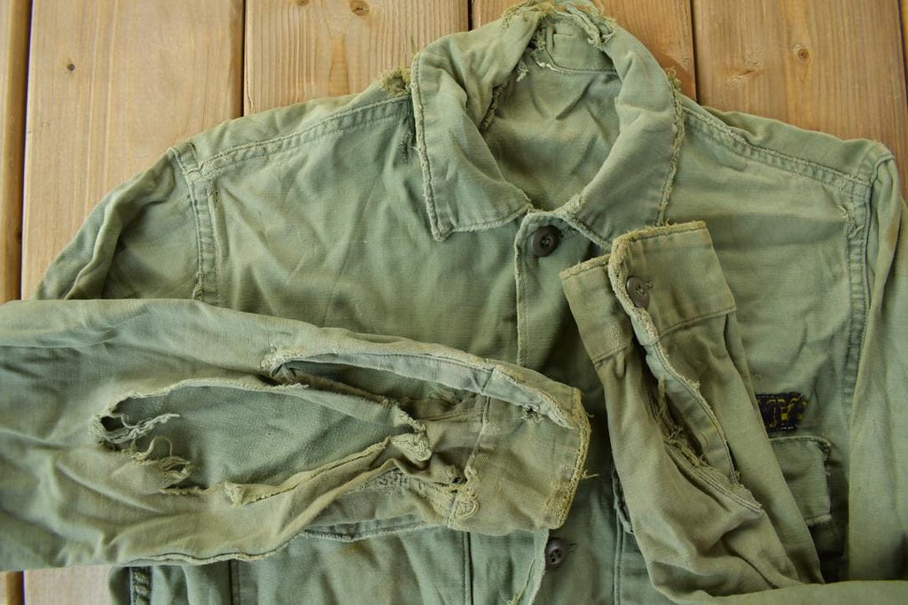 Vintage 1960s OG-107 Army Military Sateen Shirt /