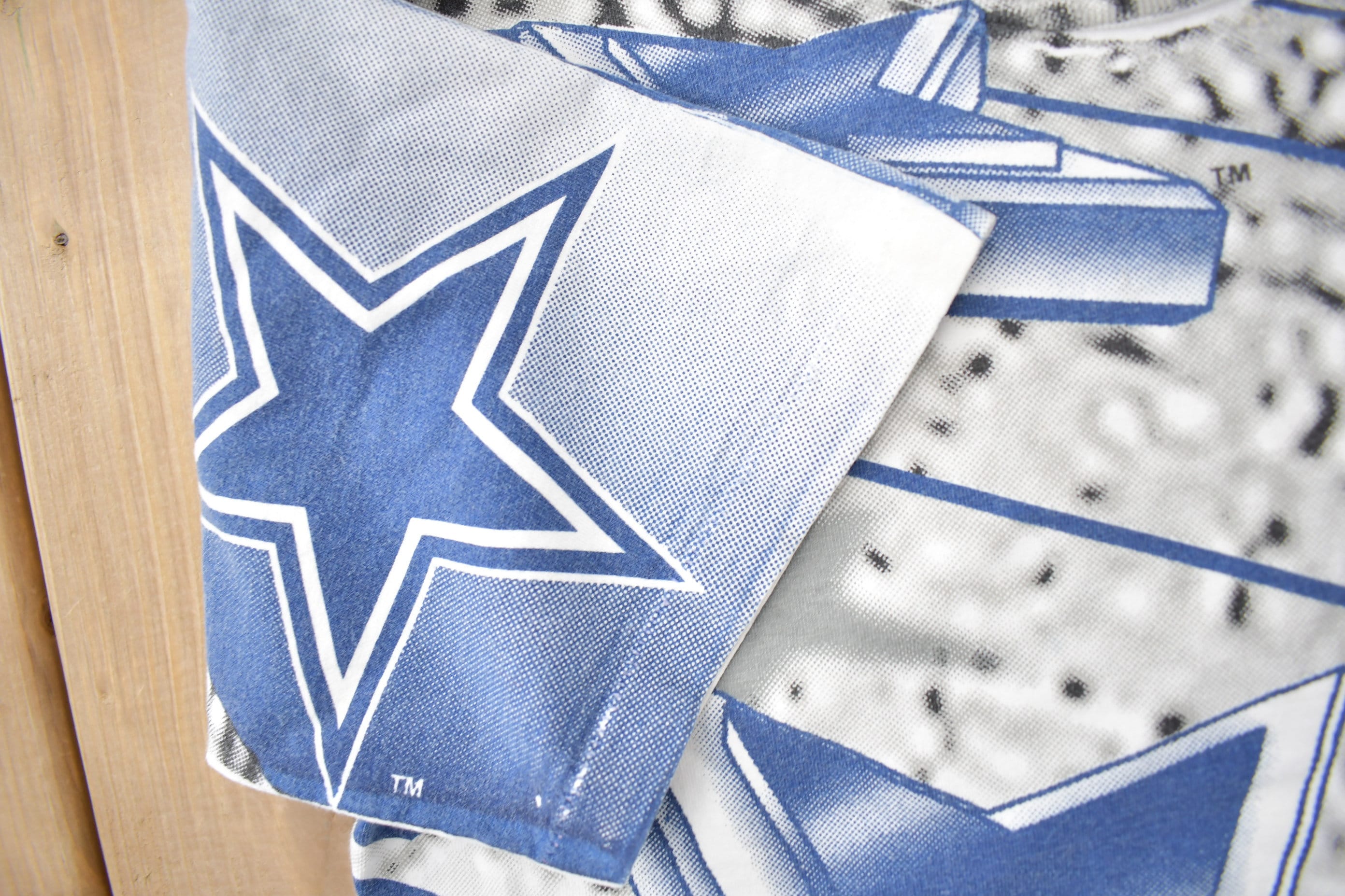 Vintage 1995 Dallas Cowboys NFL All Over Print T-Shirt