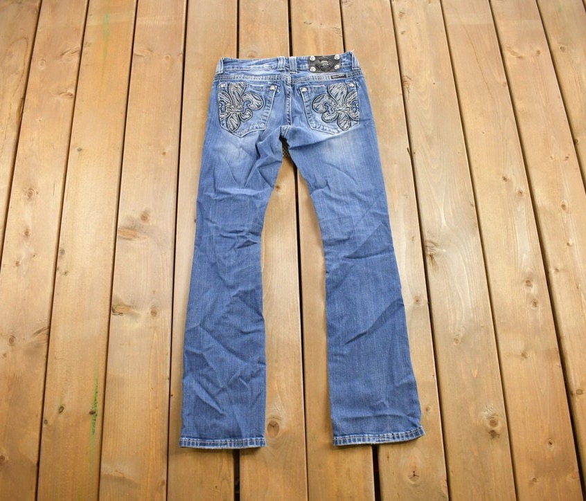 Vintage Y2K Miss Me Jeans Size 27x29