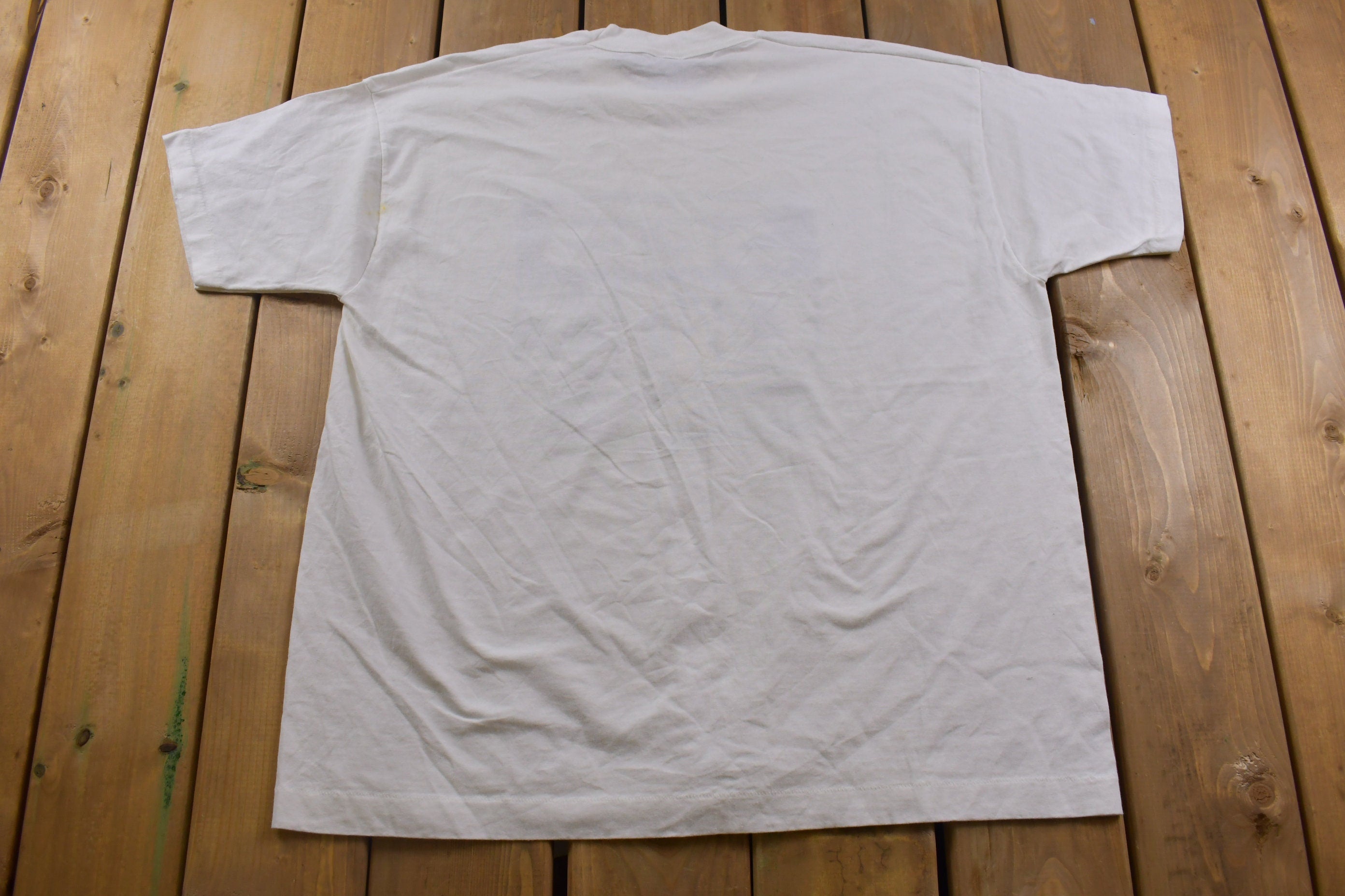 Vintage 1990s Student Entertainment Board Graphic T-Shirt