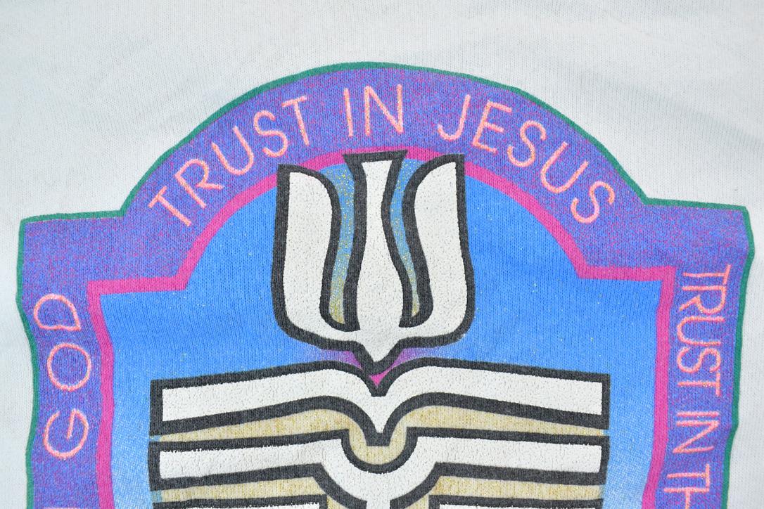 Vintage 1990s Trust In Jesus Norristown Pennsylvania Crewneck Sweatshirt