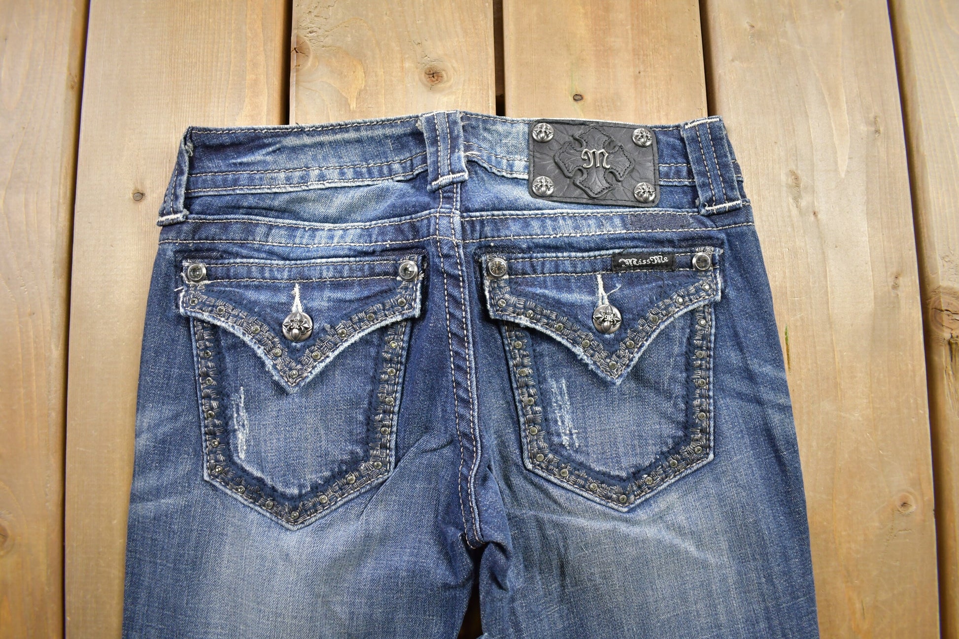 Vintage Y2K Miss Me Bedazzled Low Rise Jeans Size 26x32