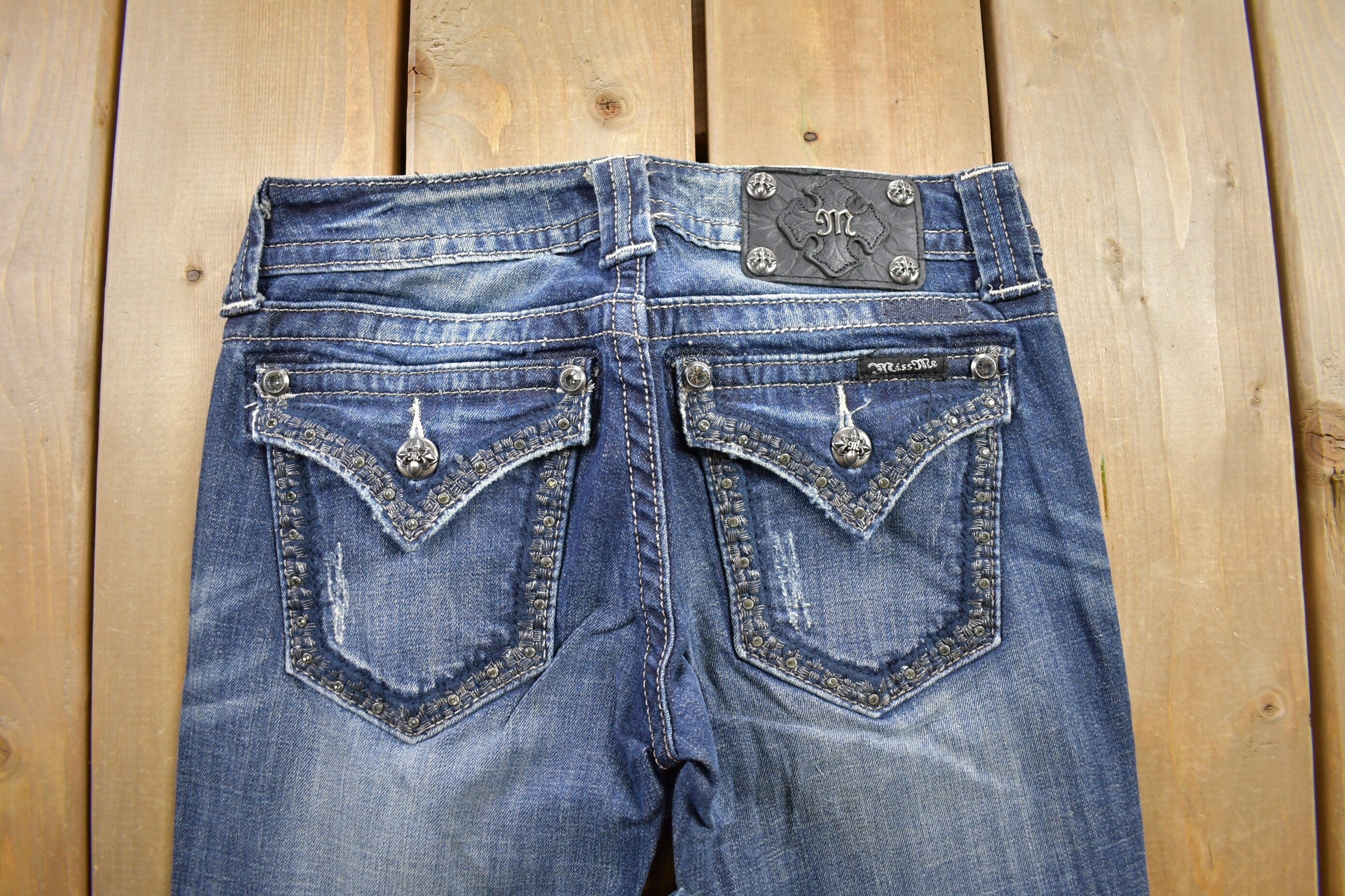 Vintage Y2K Miss Me Bedazzled Low Rise Jeans Size 26x32