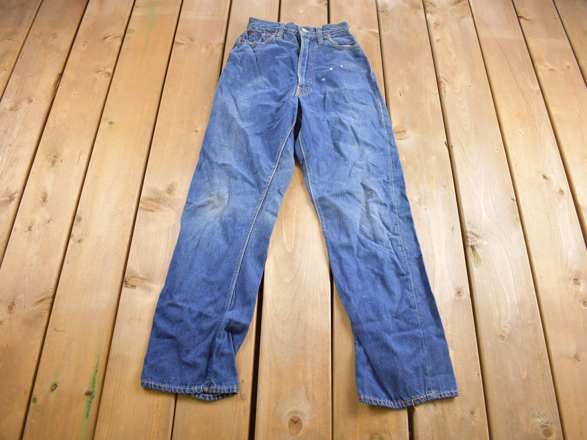 Vintage 1970s Levi's Orange Tab Jeans Size 24 x 28