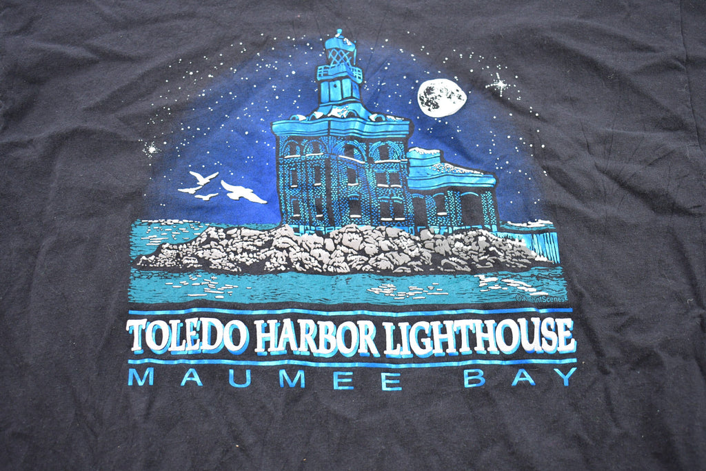 Vintage 1990s Toledo Harbor Lighthouse Maumee Bay Graphic T-Shirt