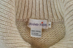 Vintage 1990s Grand Tier 100% Wool Button Up Cable Knit Crewneck Sweater