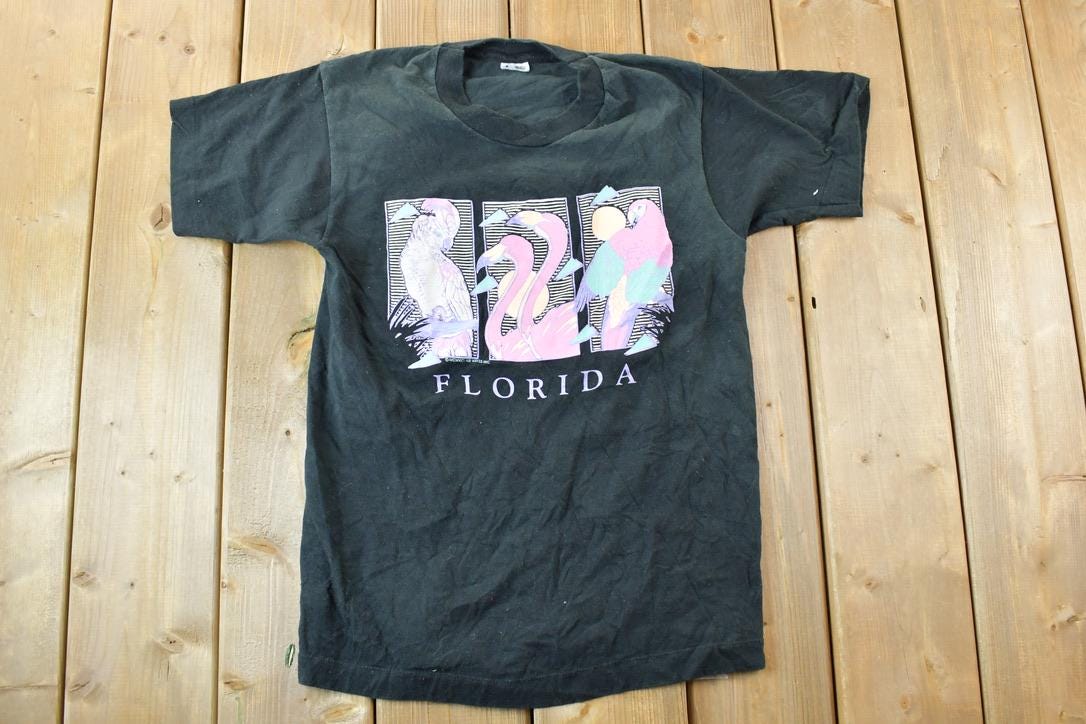 Vintage 1990s Flamingo Florida Souvenir T-Shirt
