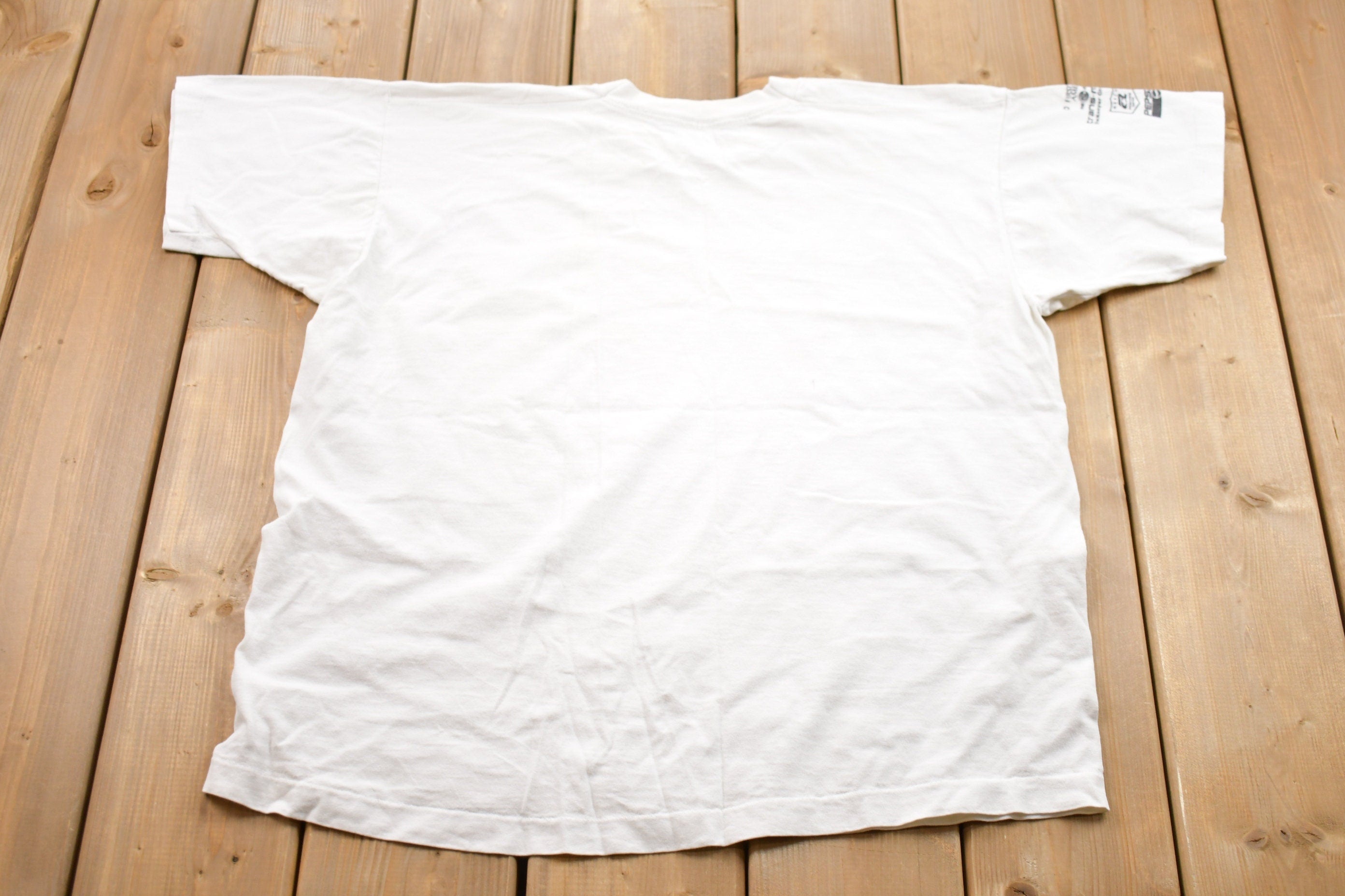 Vintage 1994 First Of America Marathon Graphic T-Shirt