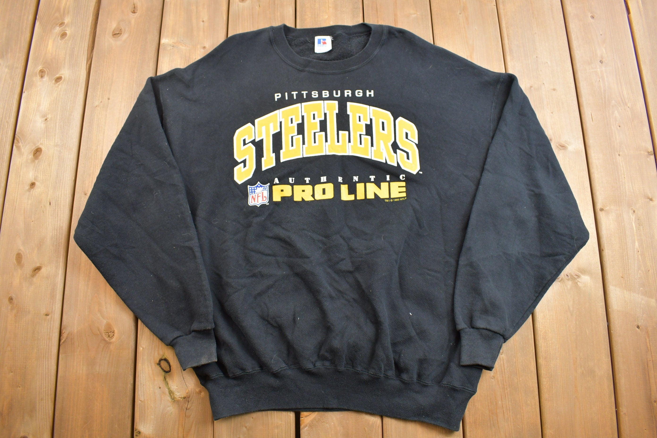 Vintage 1995 Pittsburgh Steelers NFL Russle Crewneck Sweater