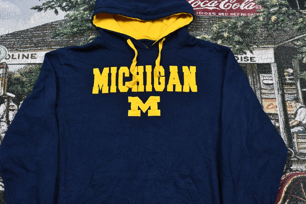 Vintage 1990s University Of Michigan Embroidered NCAA Hoodie