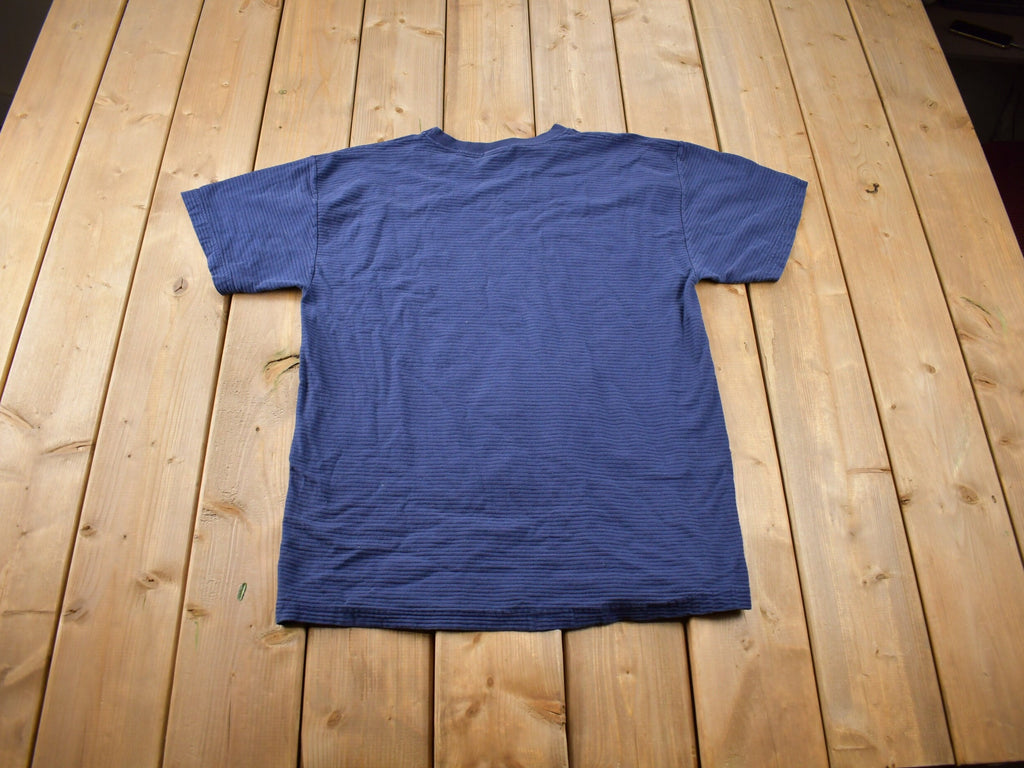 Vintage 1990s Mickey Mouse The Disney Store T-Shirt