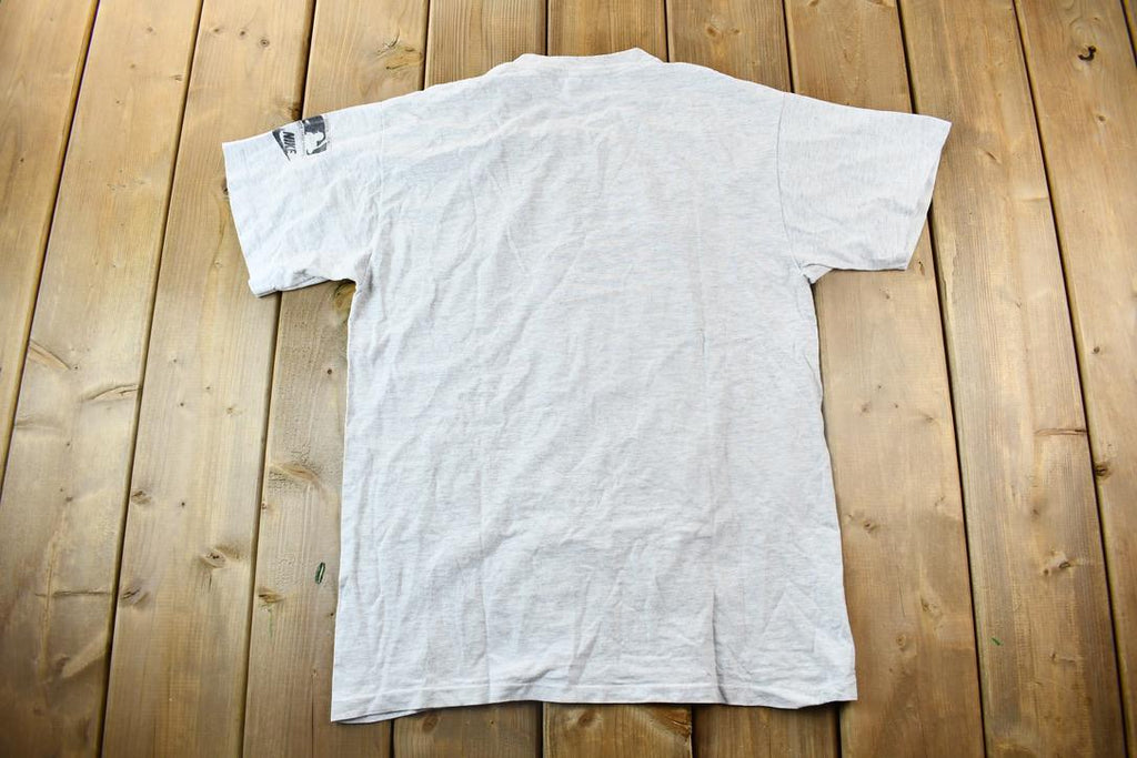 Vintage 1990s Cincinnati Reds MLB Nike Grey Tag Graphic T-Shirt