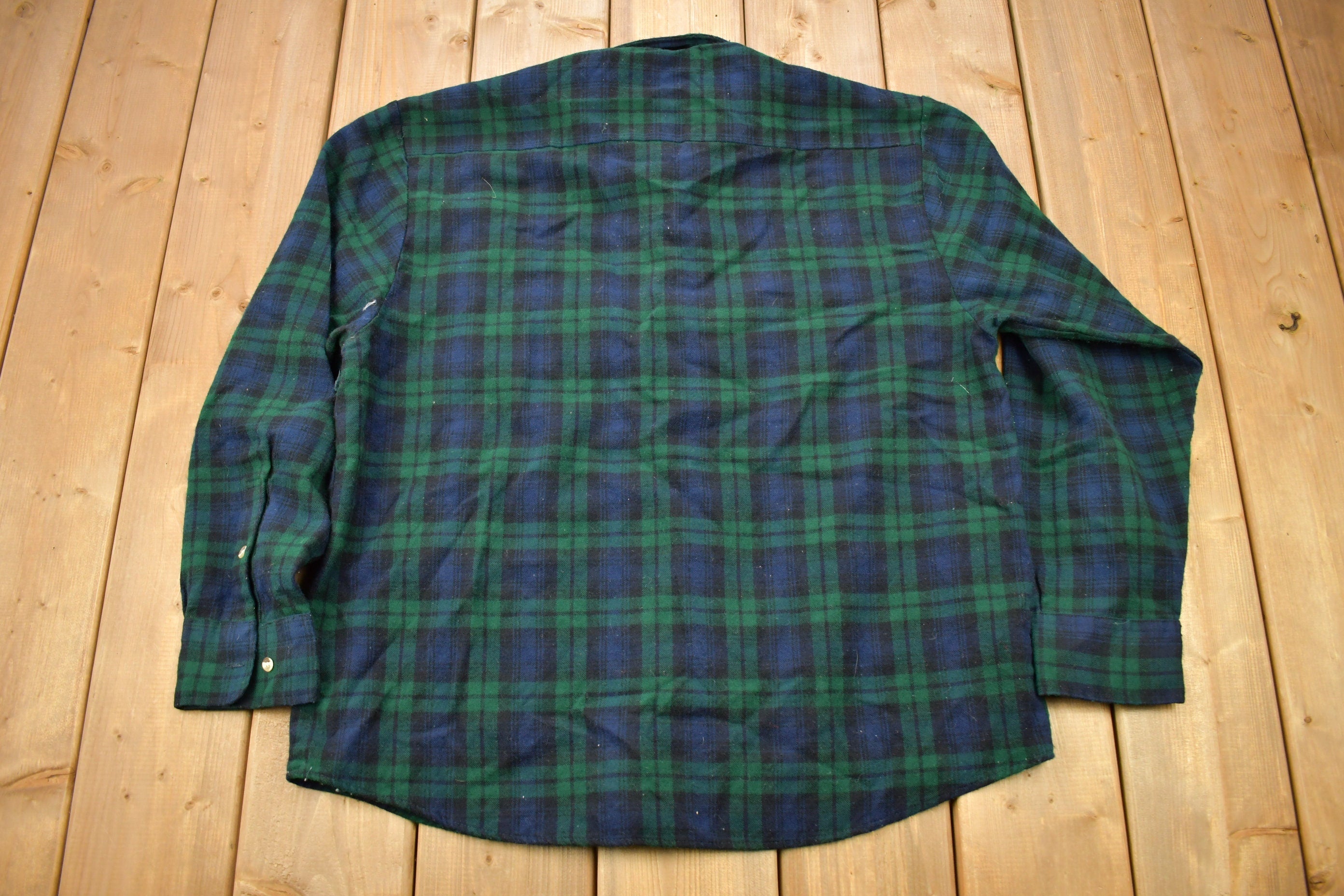 Vintage 1990s Bay Waters Plaid Flannel Button Up Shirt