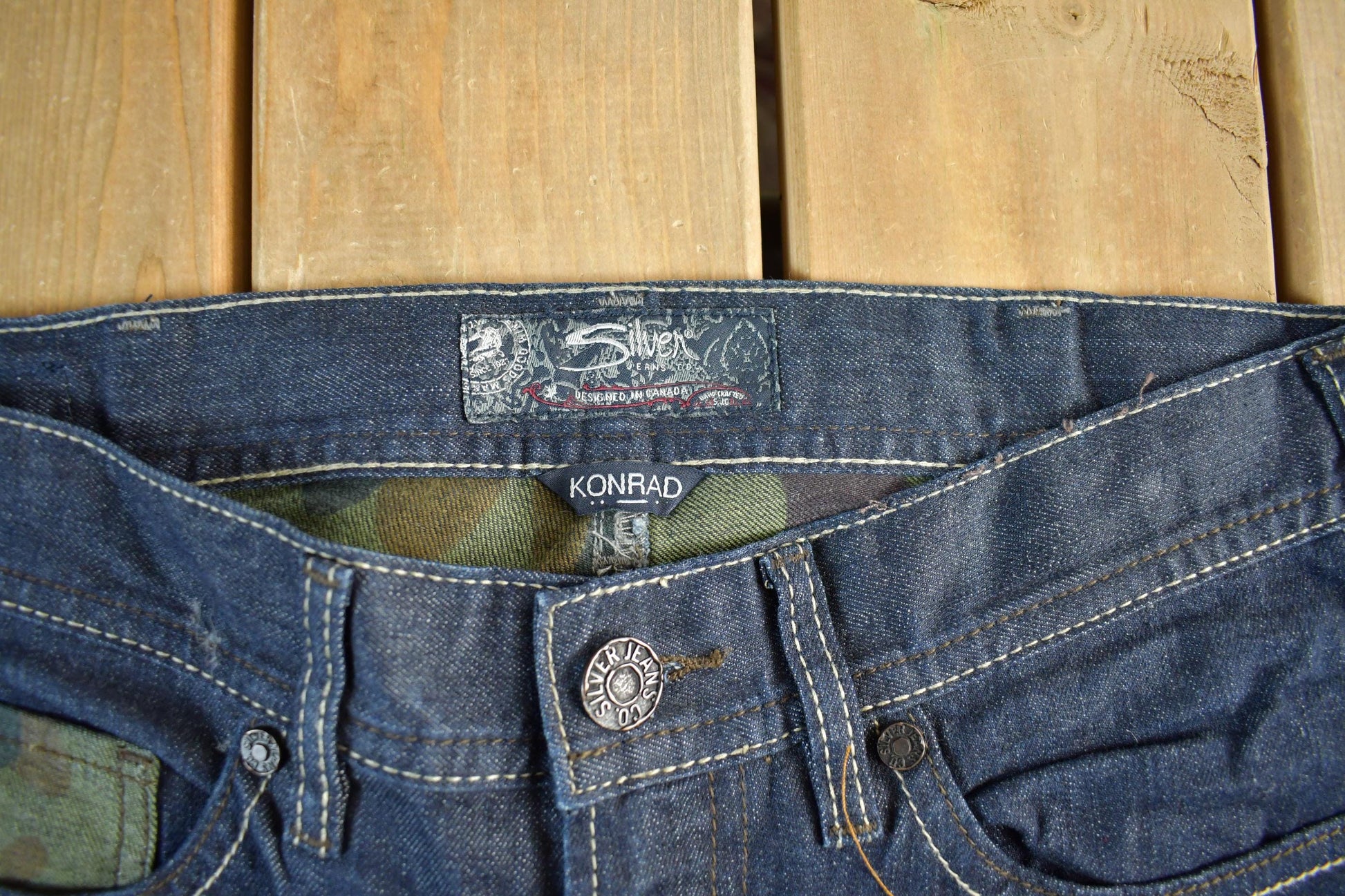 Vintage 2000s Silver Jeans 3