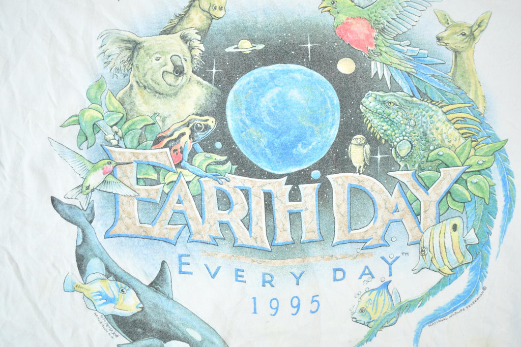 Vintage 1995 Earth Day Outdoorsman T-Shirt Mens XL