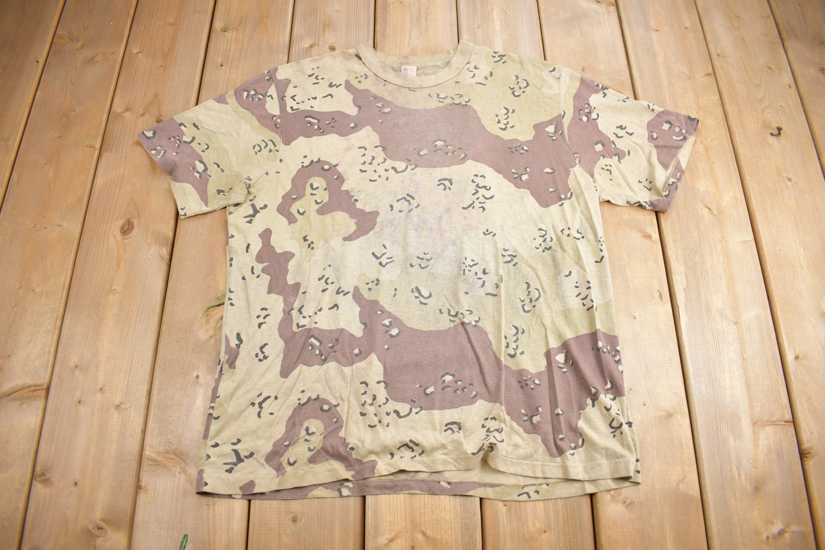 Vintage 1980s American Veteran Graphic Desert Camo T Shirt