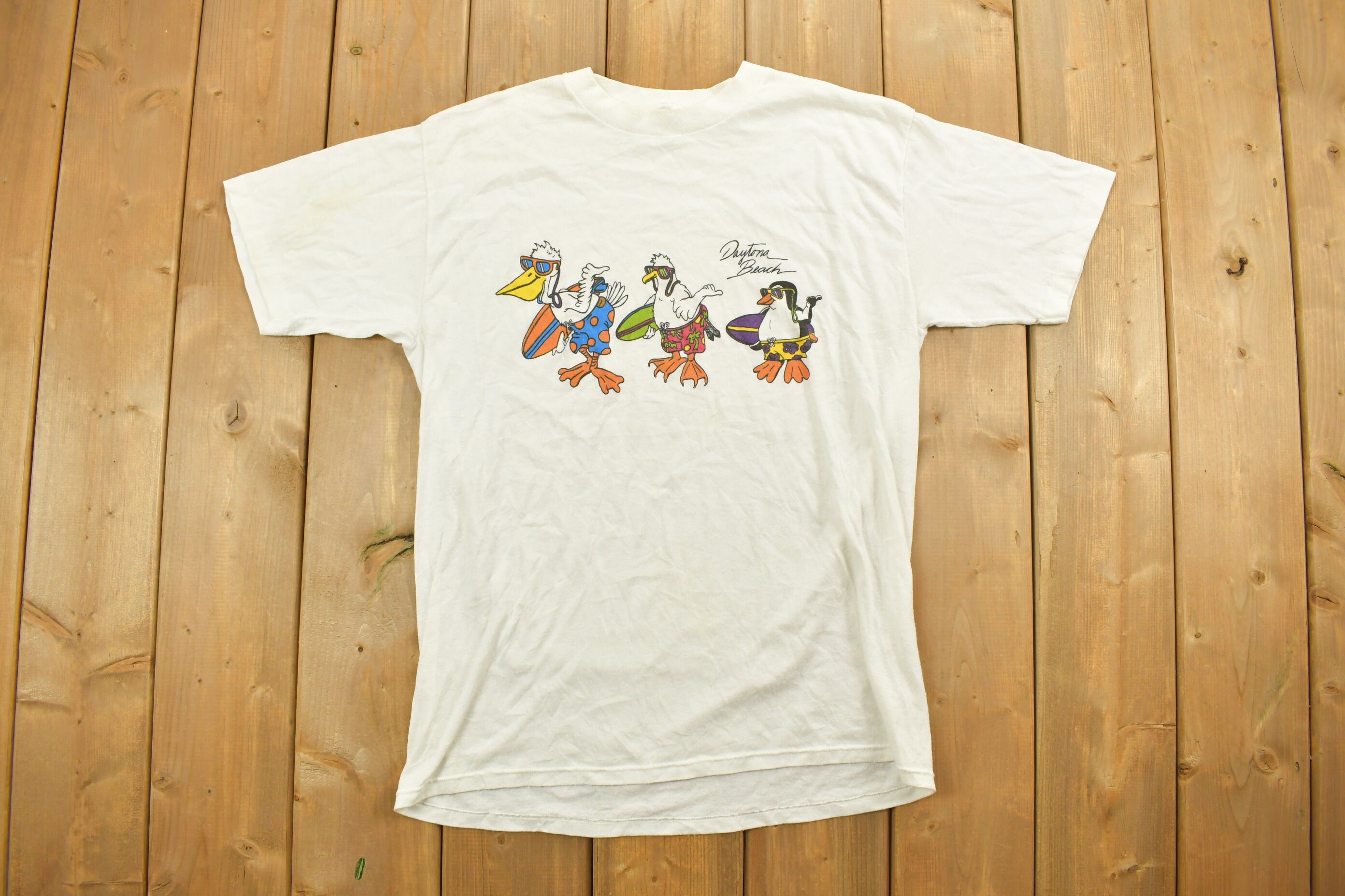 Vintage 1990s Daytona Beach Surfing Chickens Funny Graphic T-Shirt