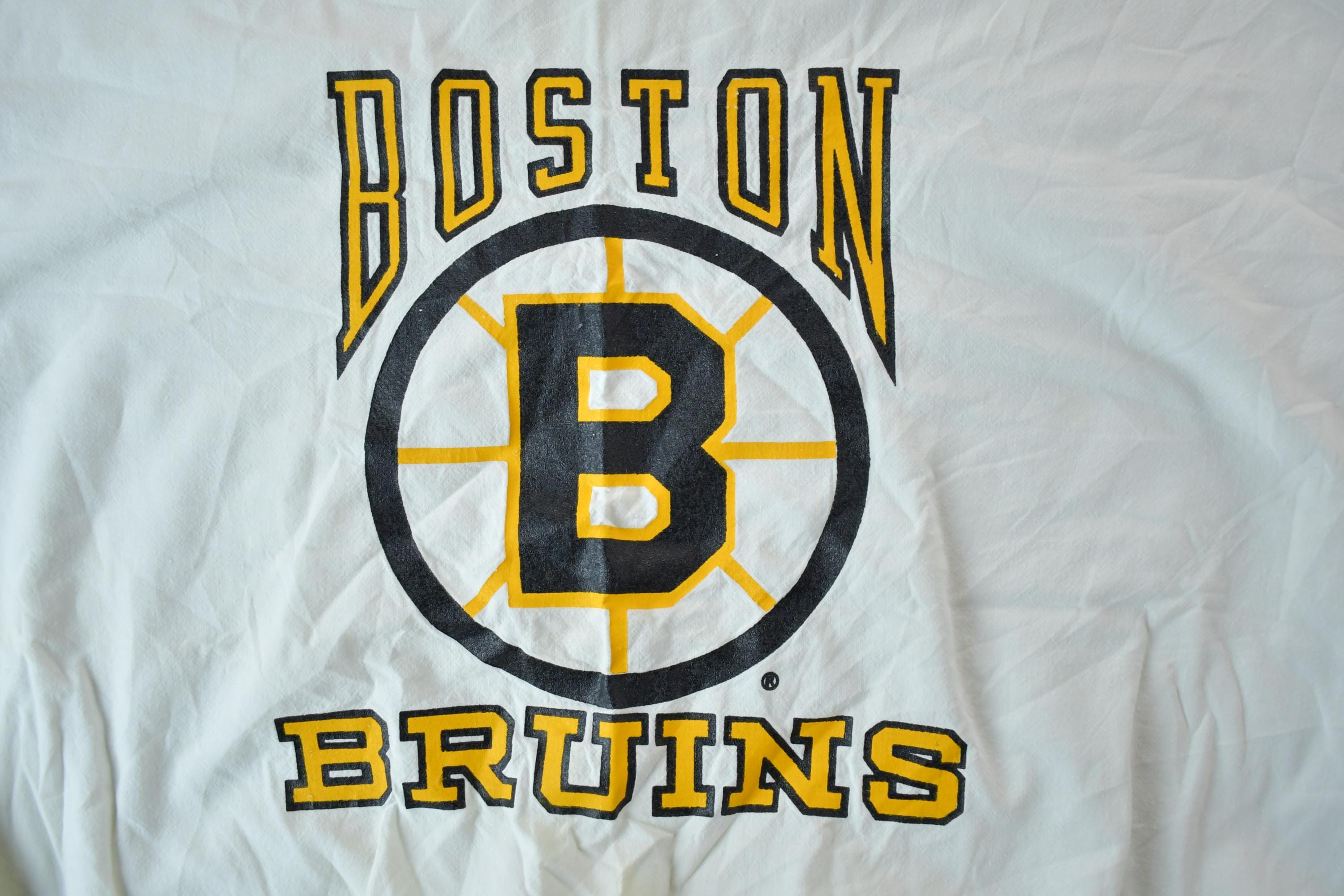 Vintage 1990s Boston Bruins Nutmeg Mills NHL Hockey Crewneck Sweatshirt