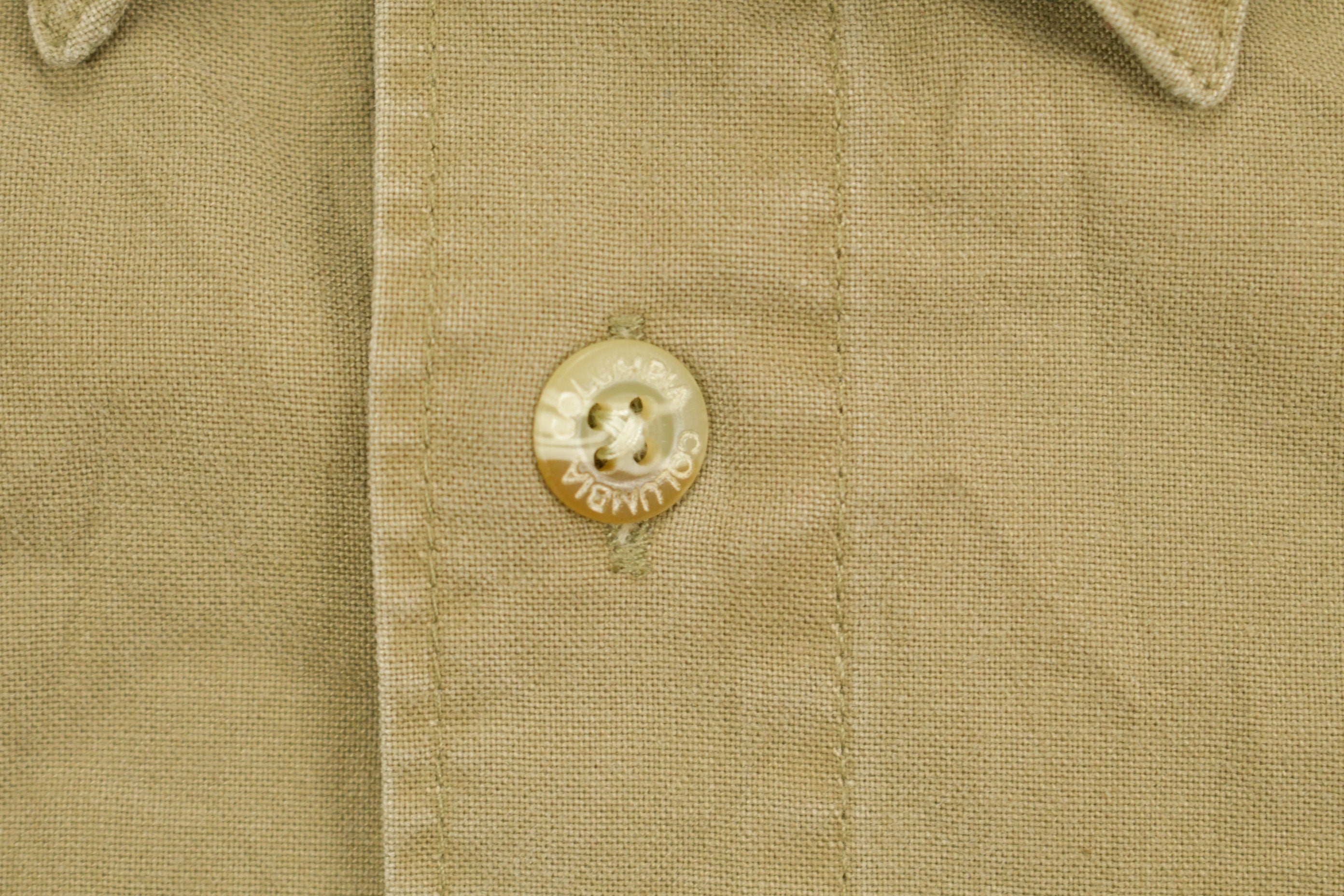Vintage 1990s Columbia Green Khaki Button Up Shirt