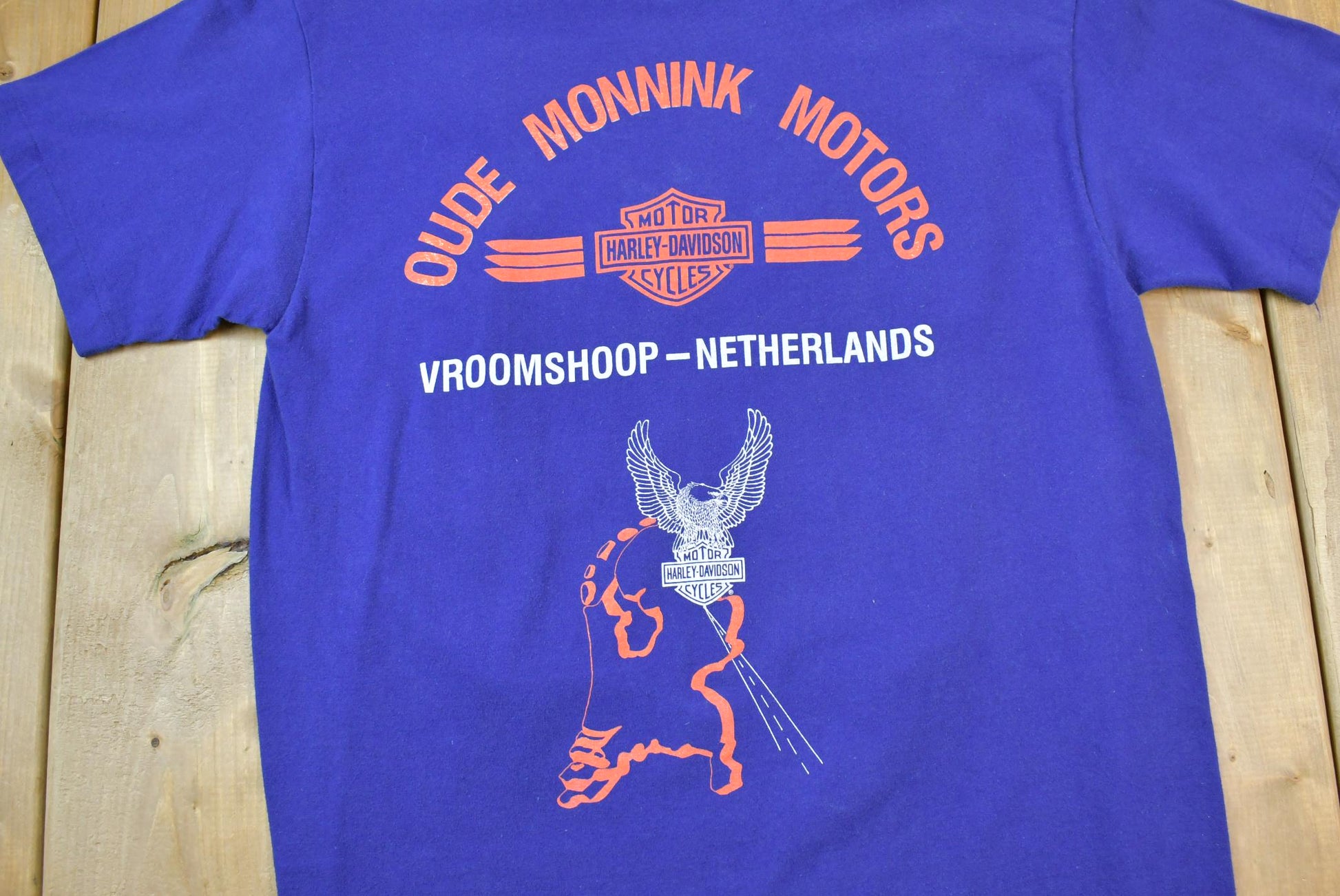 Vintage 1992 Made In Milwaukee Harley Davidson Motorcycles Graphic T-Shirt